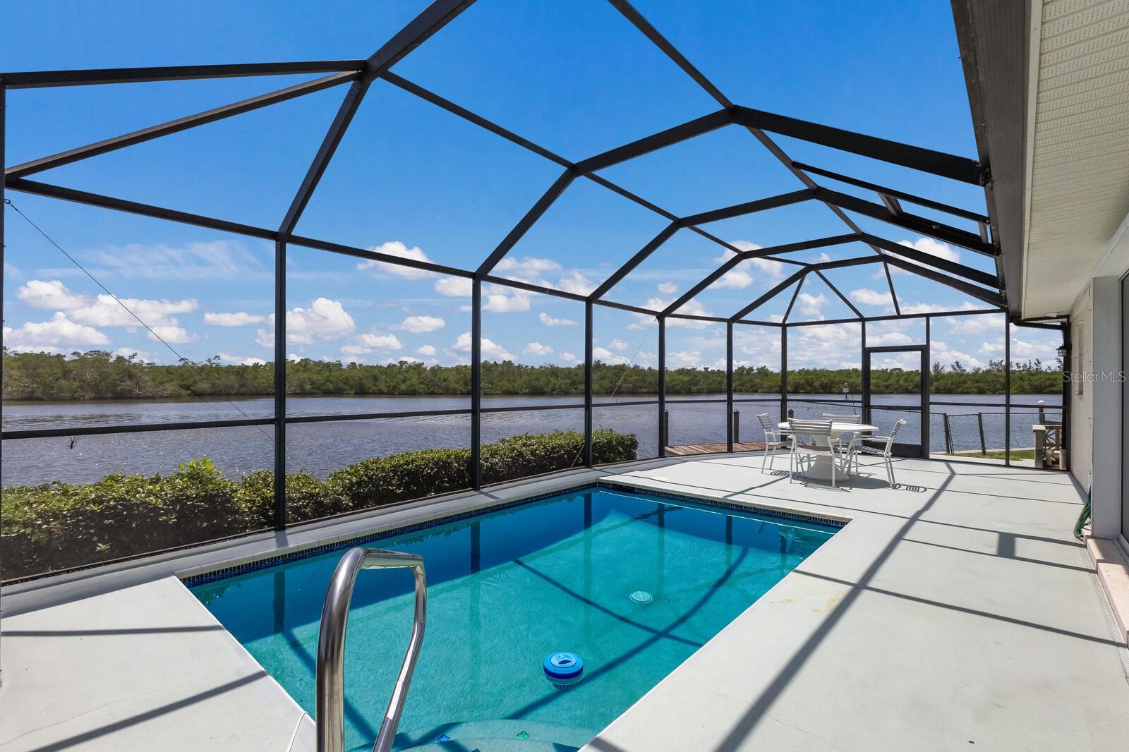 Image 24 of 38 For 10419 Spoonbill Road W