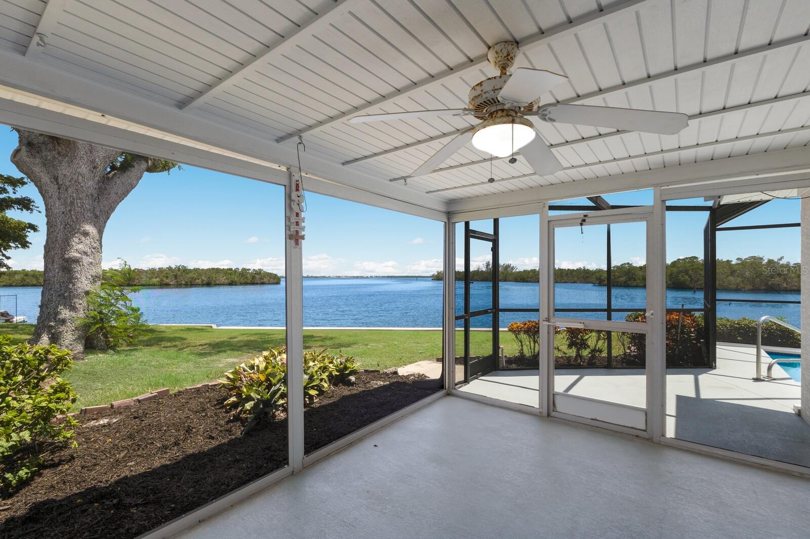 Image 26 of 38 For 10419 Spoonbill Road W