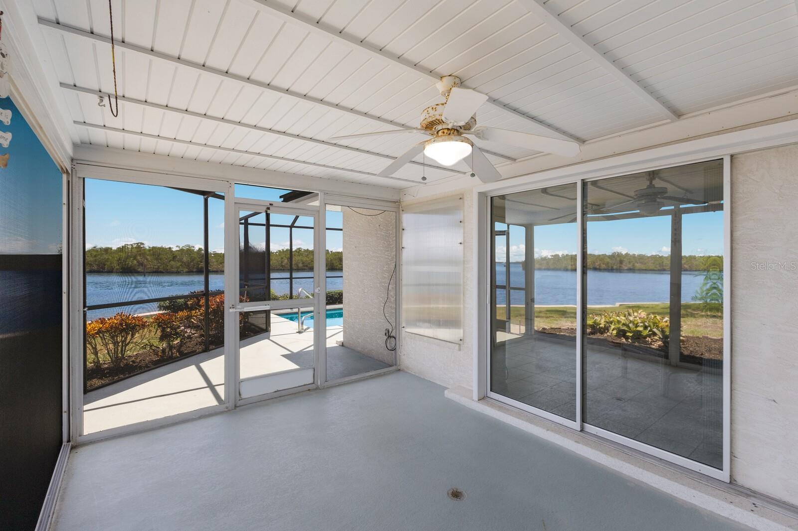 Image 27 of 38 For 10419 Spoonbill Road W