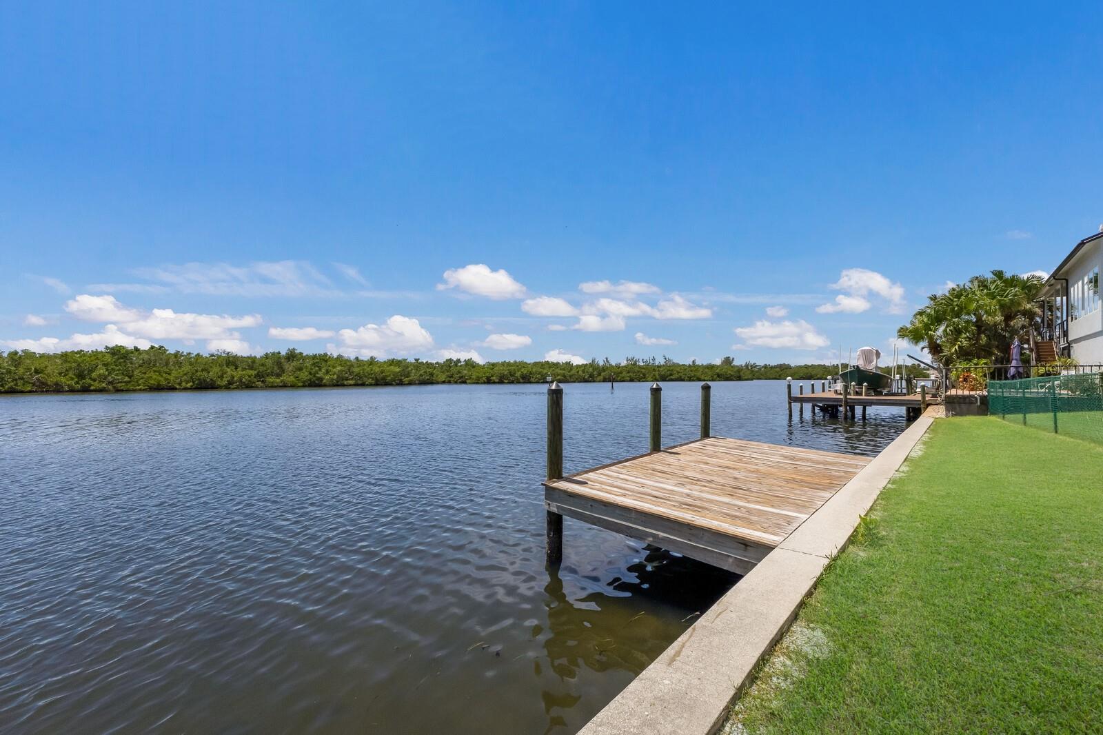 Image 31 of 38 For 10419 Spoonbill Road W