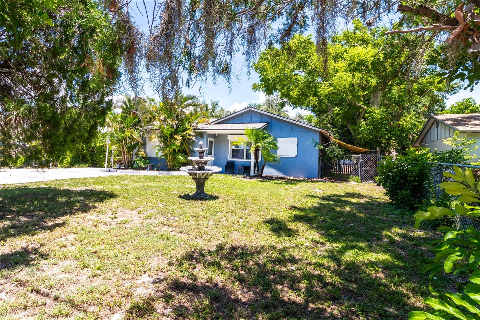 Image 27 of 56 For 942 Tarpon Avenue