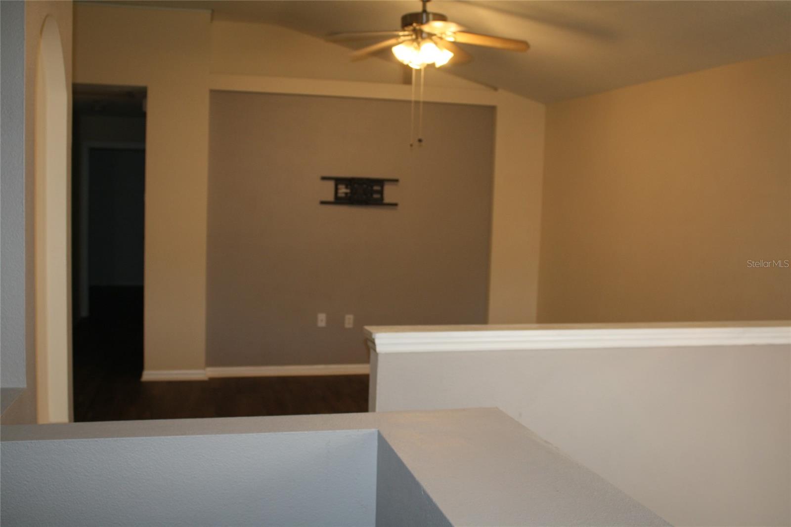 Image 30 of 33 For 6309 Rosefinch Court 201