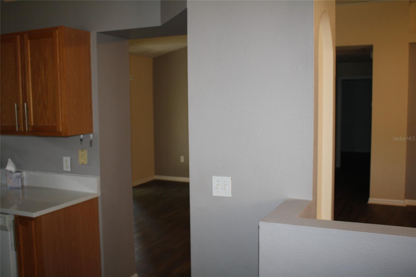 Image 31 of 33 For 6309 Rosefinch Court 201
