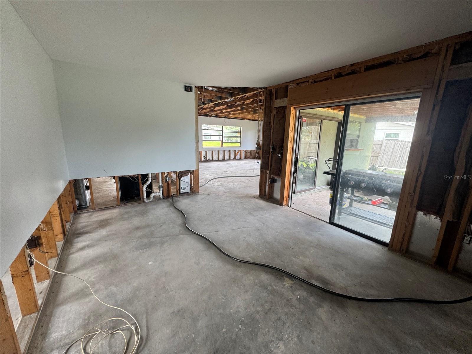 Image 8 of 11 For 216 24th Street Ne
