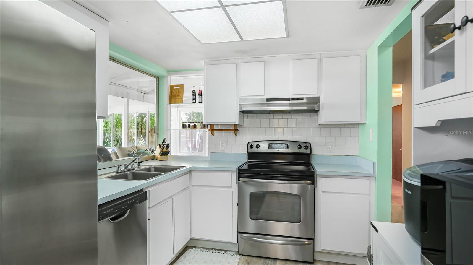 Image 14 of 32 For 6020 Brown Avenue