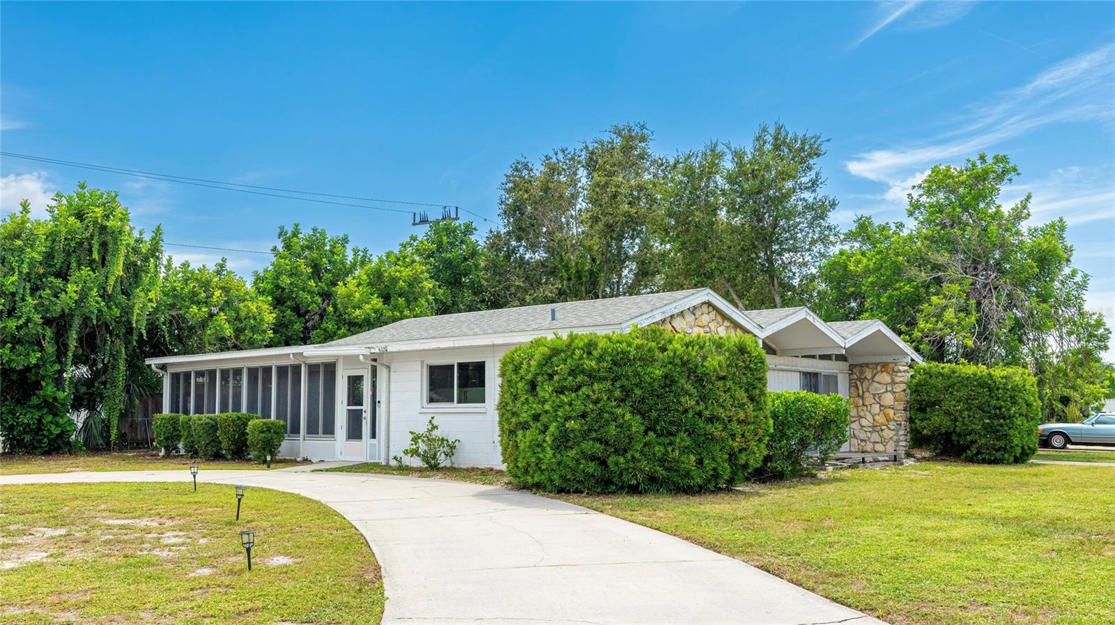Image 2 of 32 For 6020 Brown Avenue