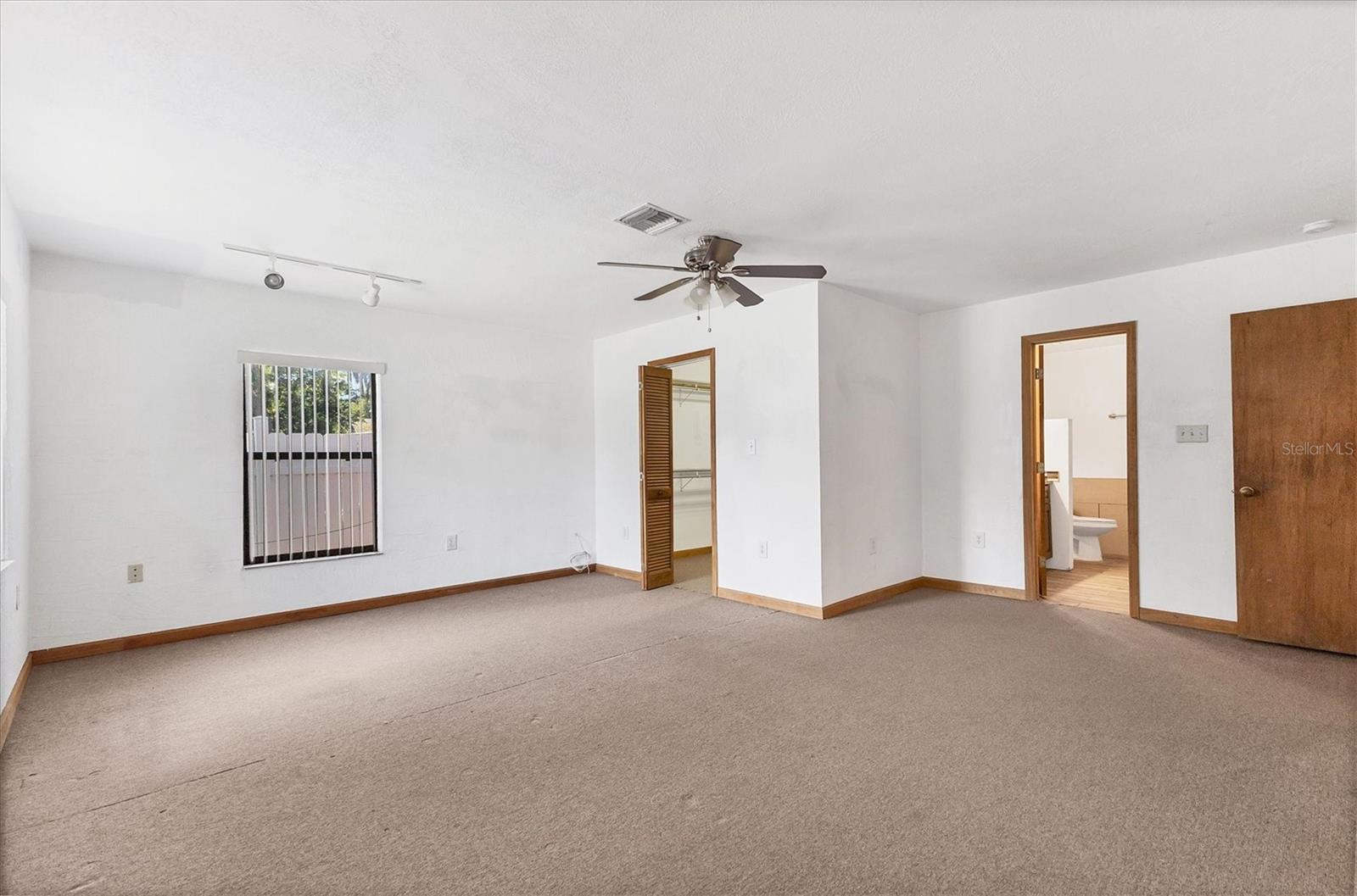 Image 39 of 60 For 1054 13th Avenue S