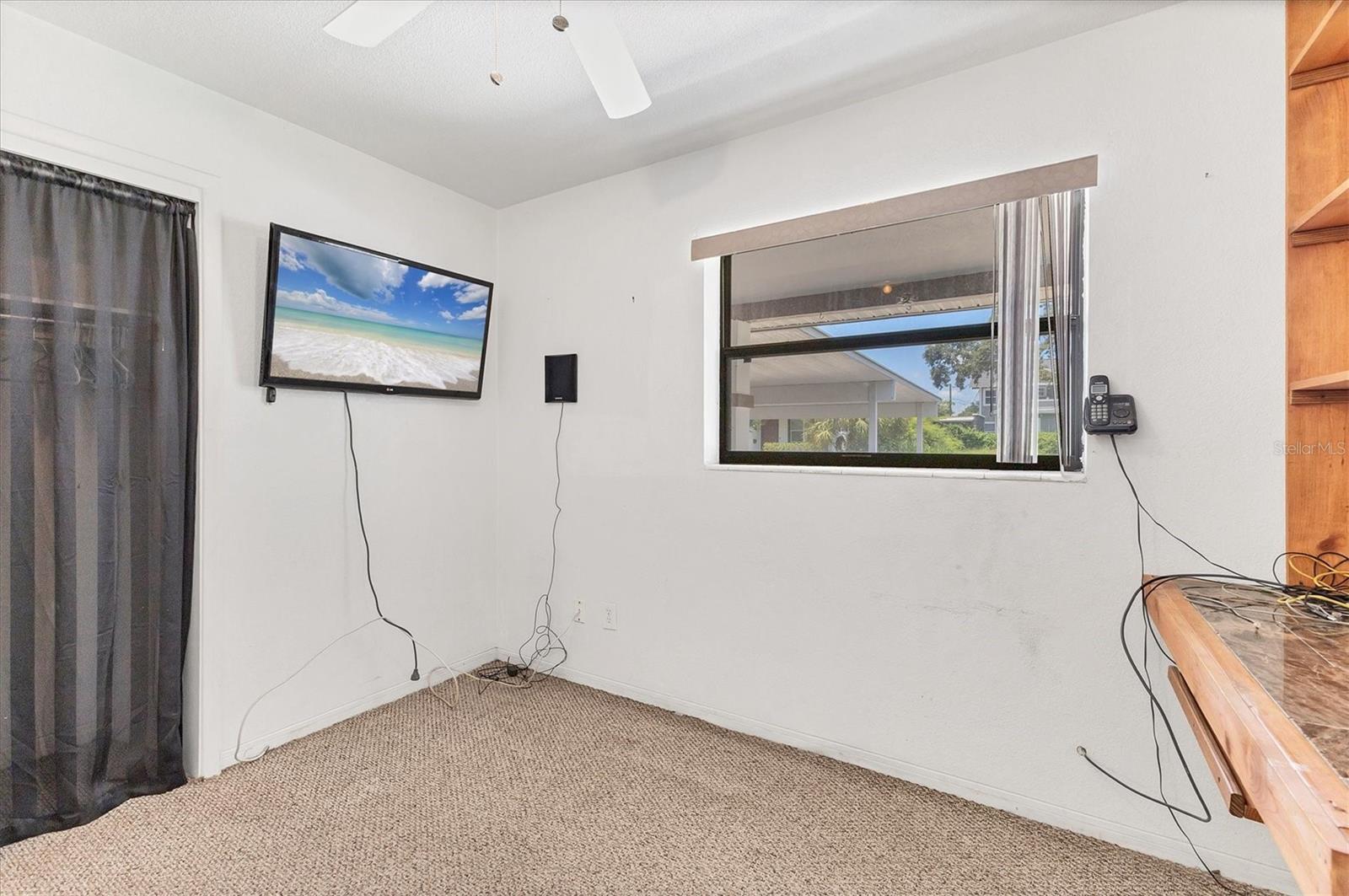 Image 41 of 60 For 1054 13th Avenue S