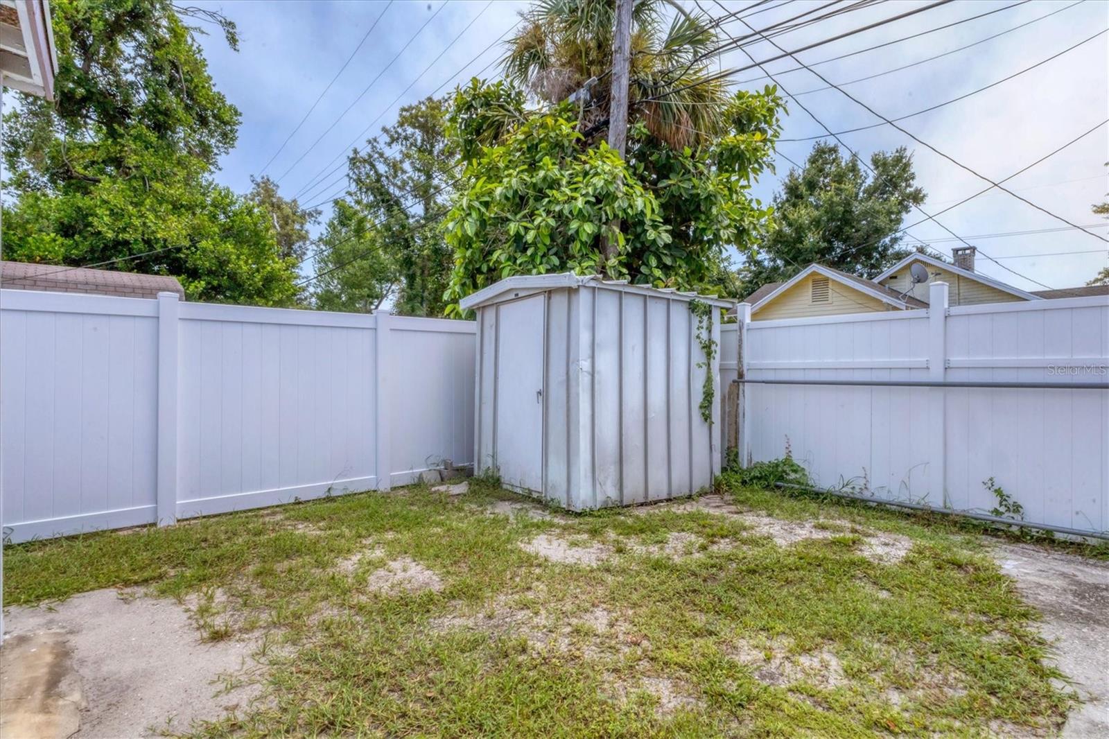 Image 43 of 60 For 1054 13th Avenue S