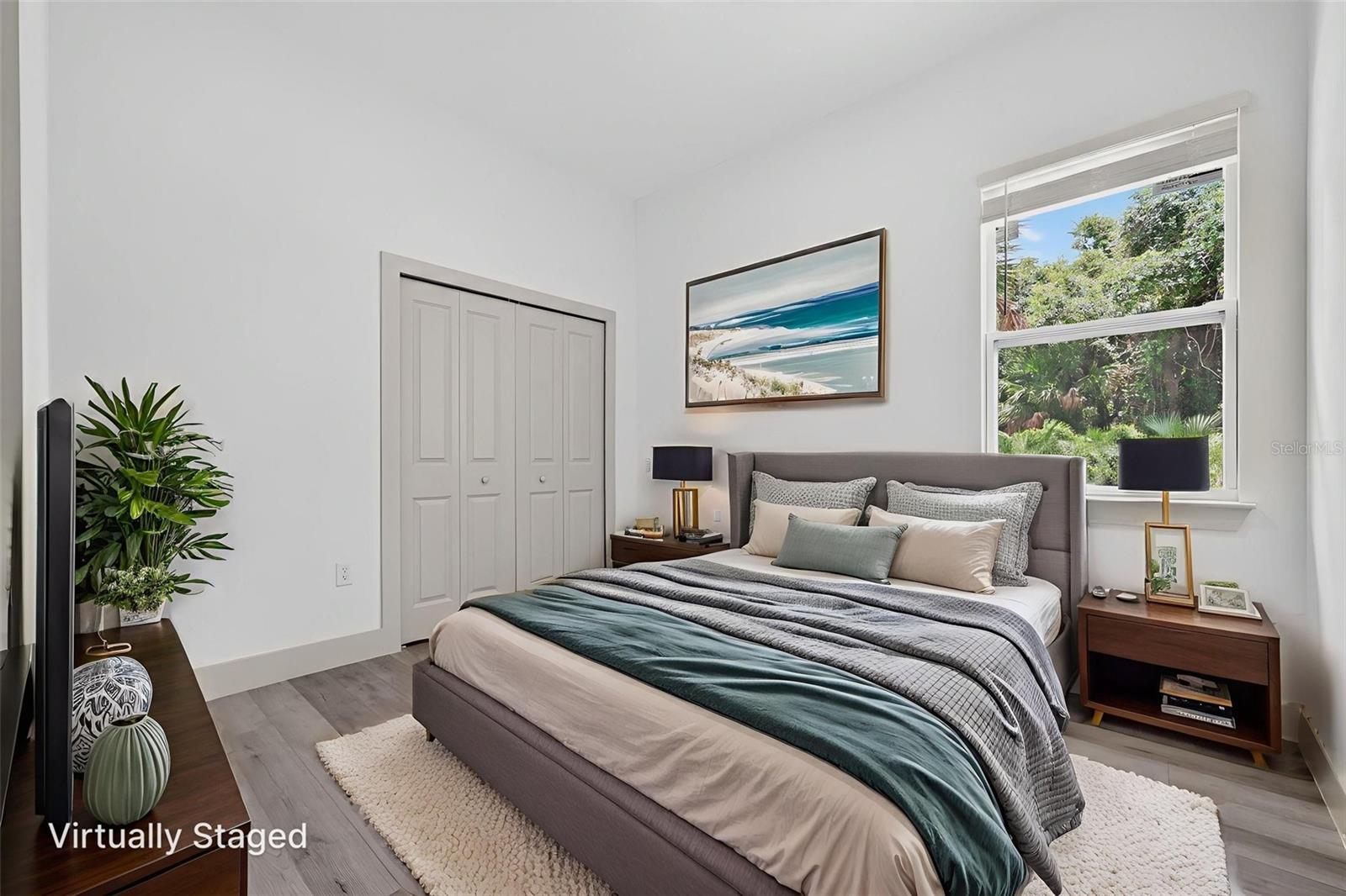 Image 47 of 71 For 1495 Craleigh Street