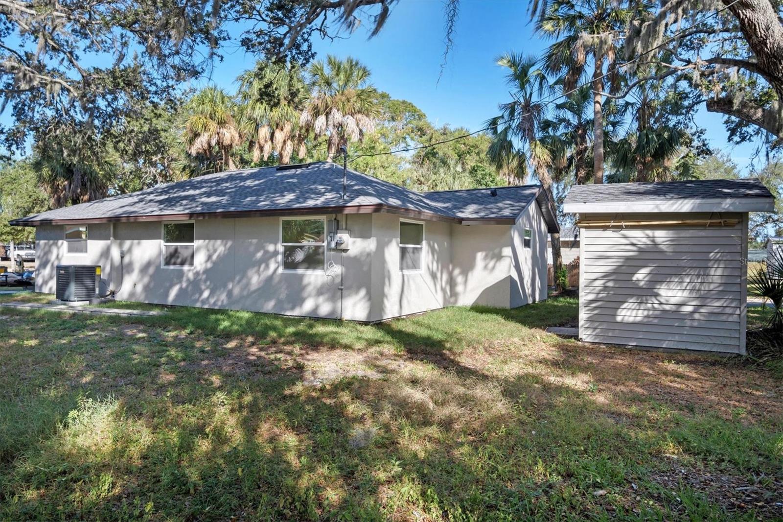 Image 25 of 26 For 3058 Palmadelia Avenue