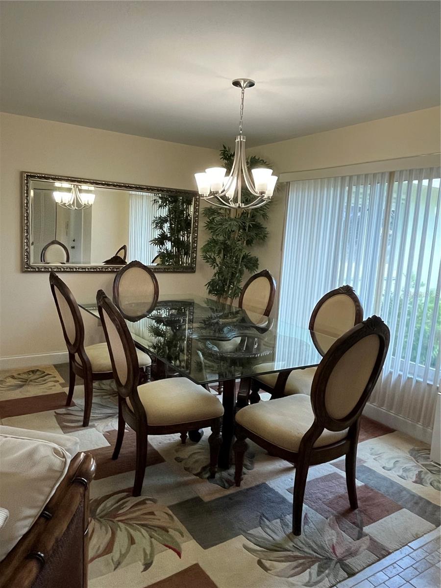 Image 11 of 52 For 3337 Spring Mill Circle