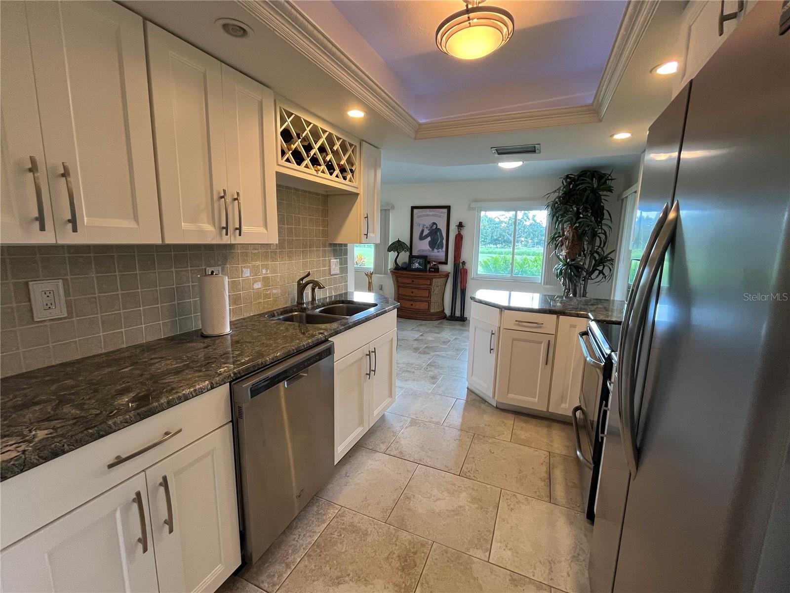 Image 20 of 52 For 3337 Spring Mill Circle