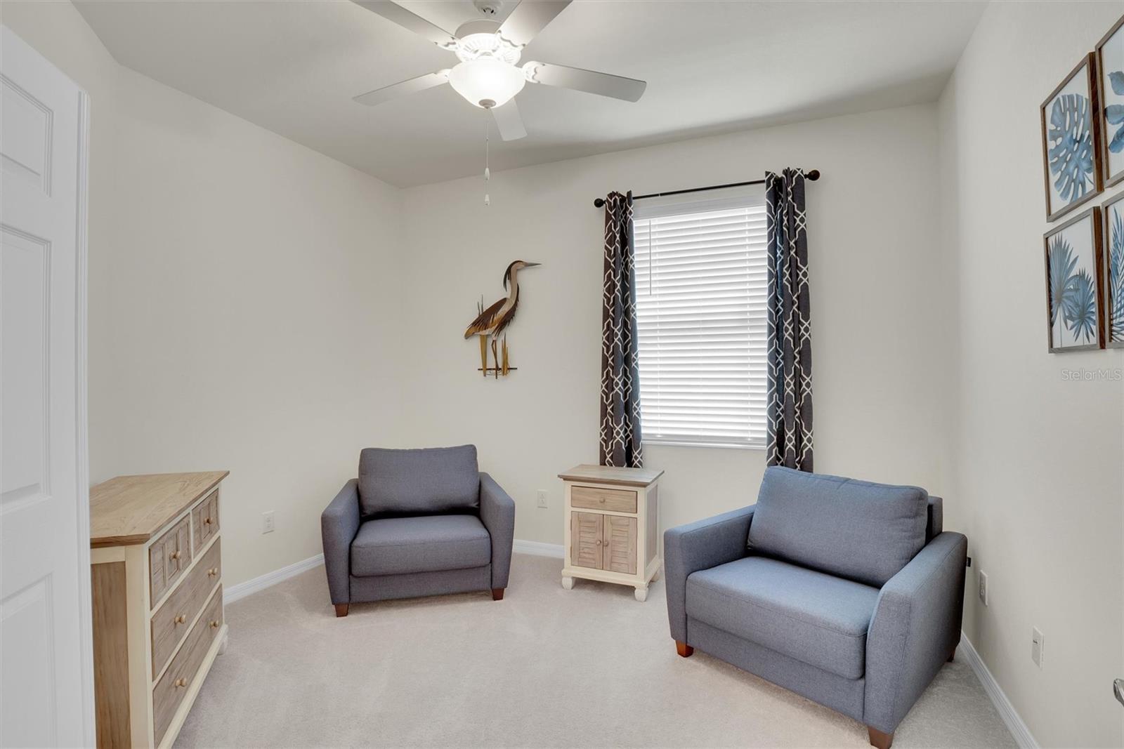 Image 22 of 33 For 10042 Crooked Creek Drive 203