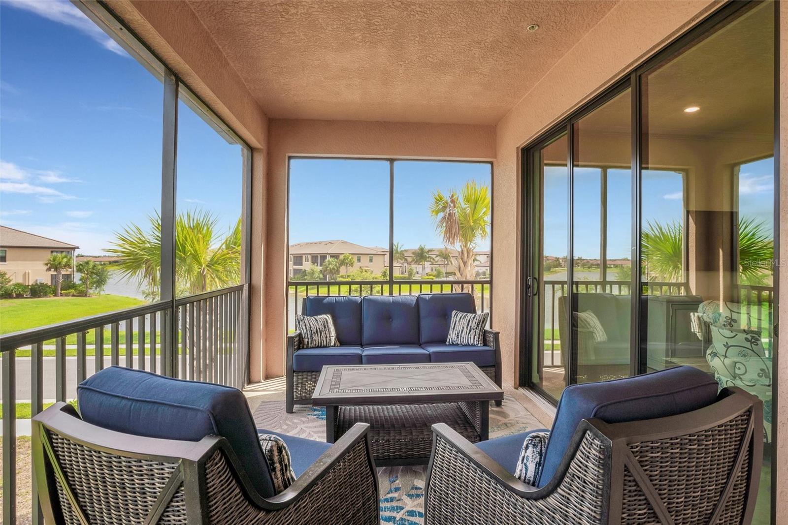 Image 27 of 33 For 10042 Crooked Creek Drive 203