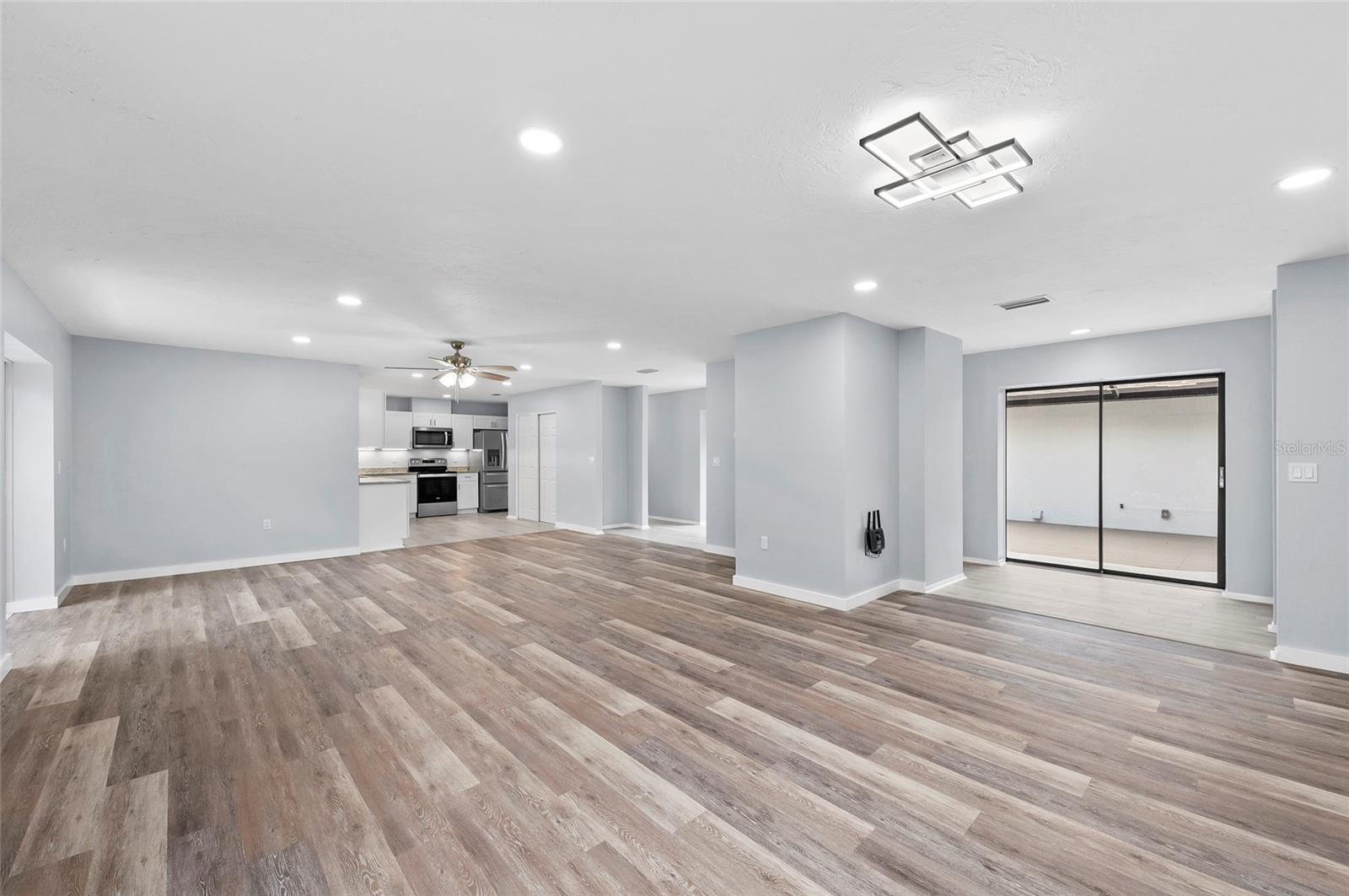 Image 18 of 62 For 6423 95th Street E