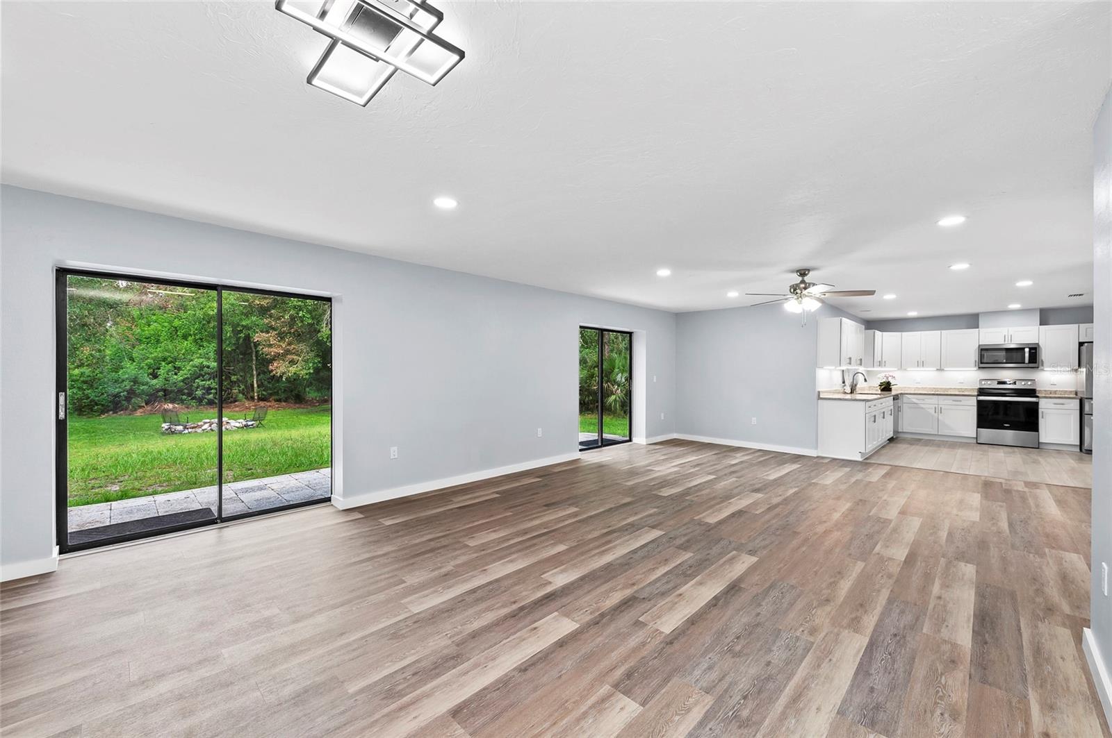 Image 21 of 62 For 6423 95th Street E