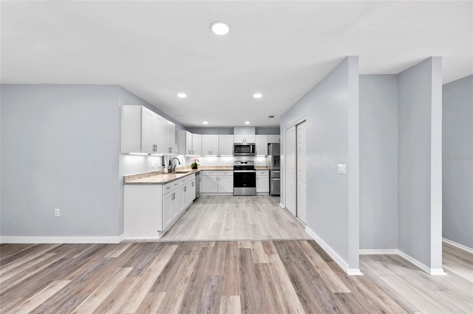 Image 23 of 62 For 6423 95th Street E