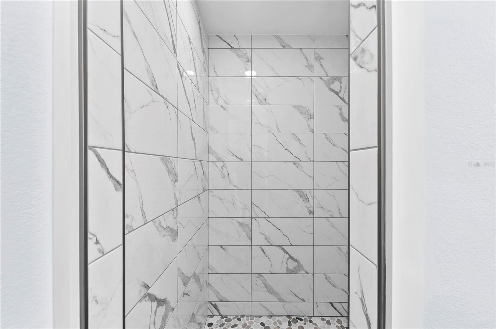 Image 36 of 62 For 6423 95th Street E