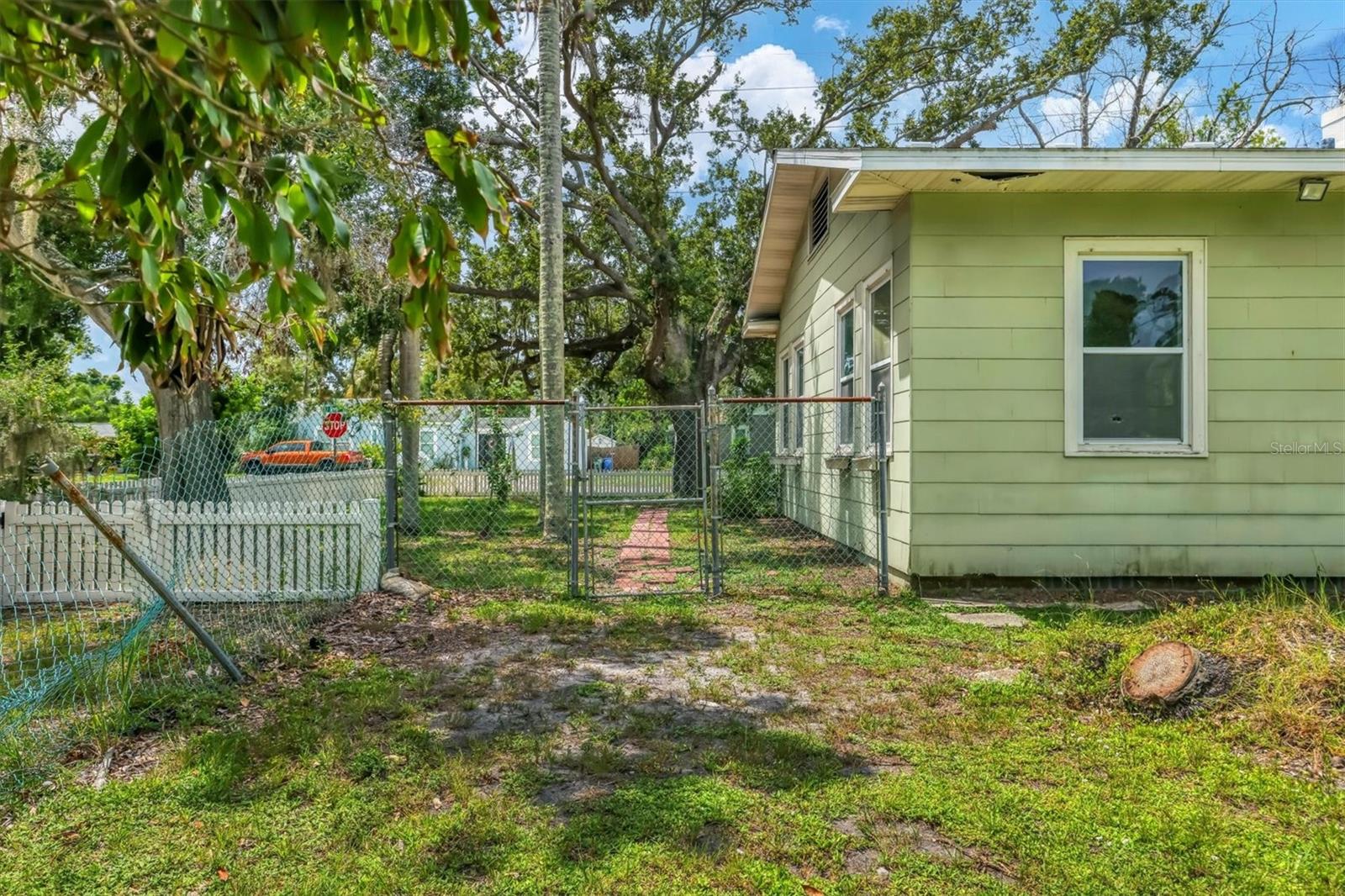 Image 29 of 41 For 2906 9th Avenue W