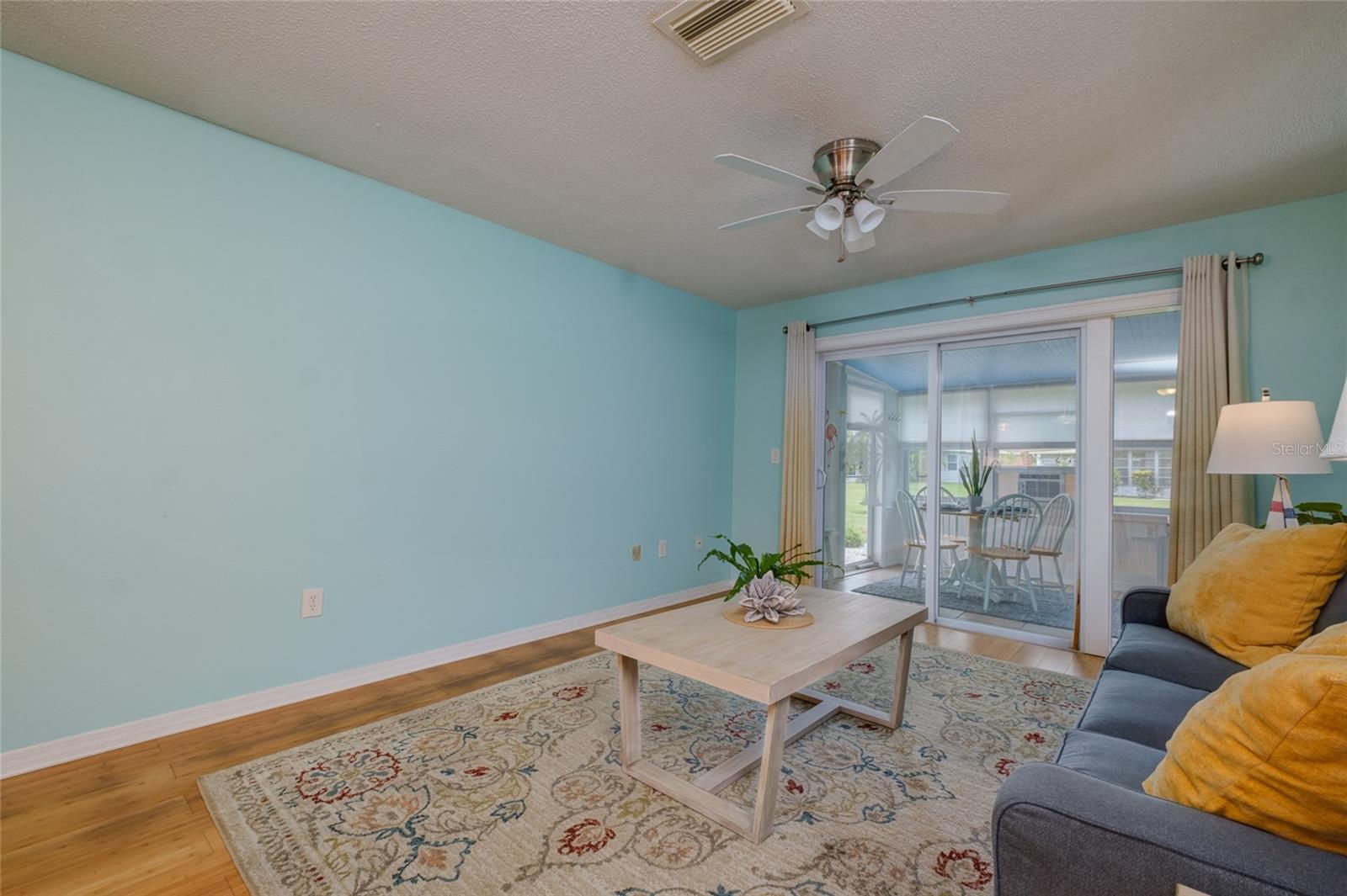 Image 19 of 51 For 5055 Live Oak Circle