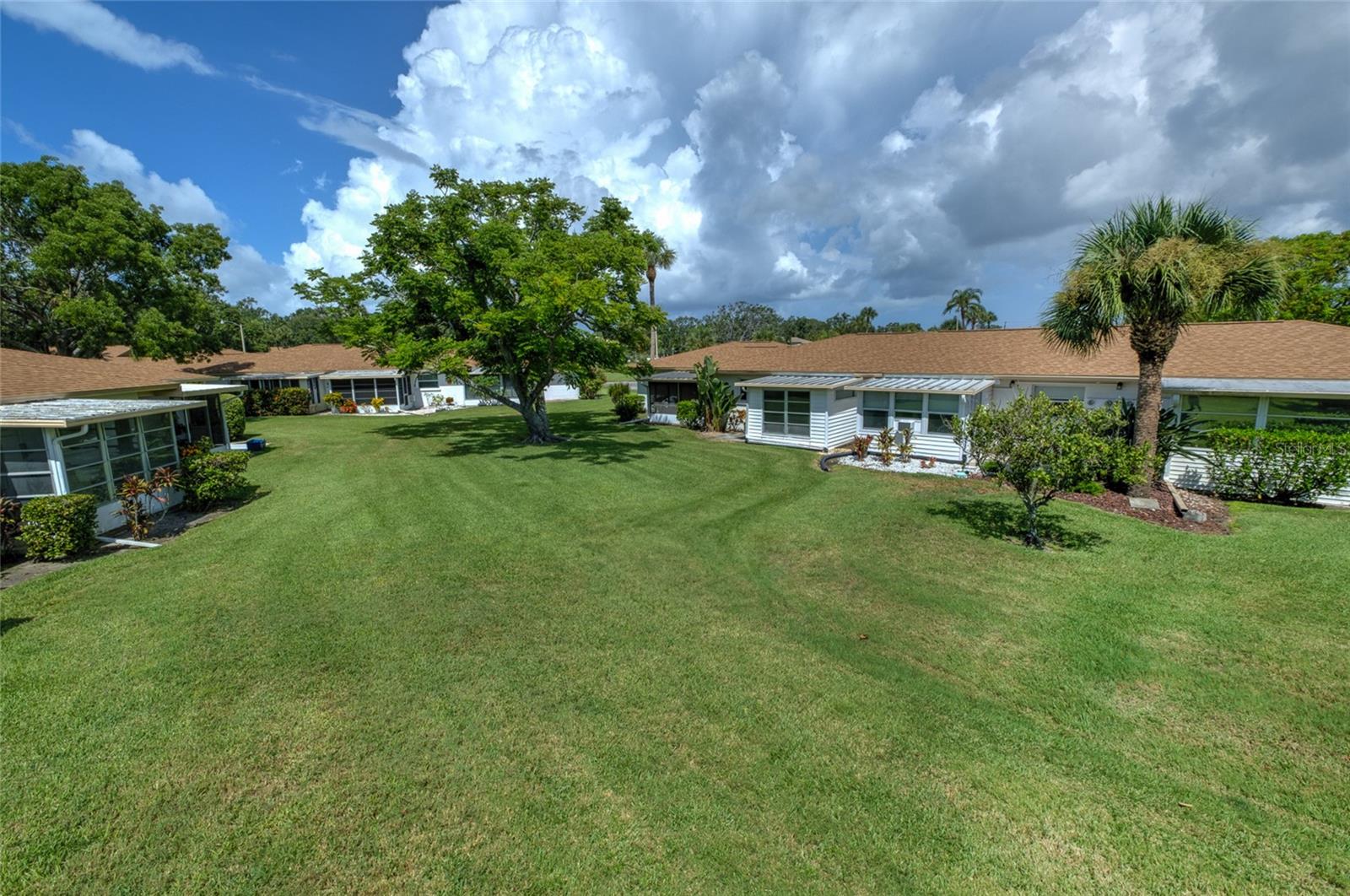 Image 38 of 51 For 5055 Live Oak Circle