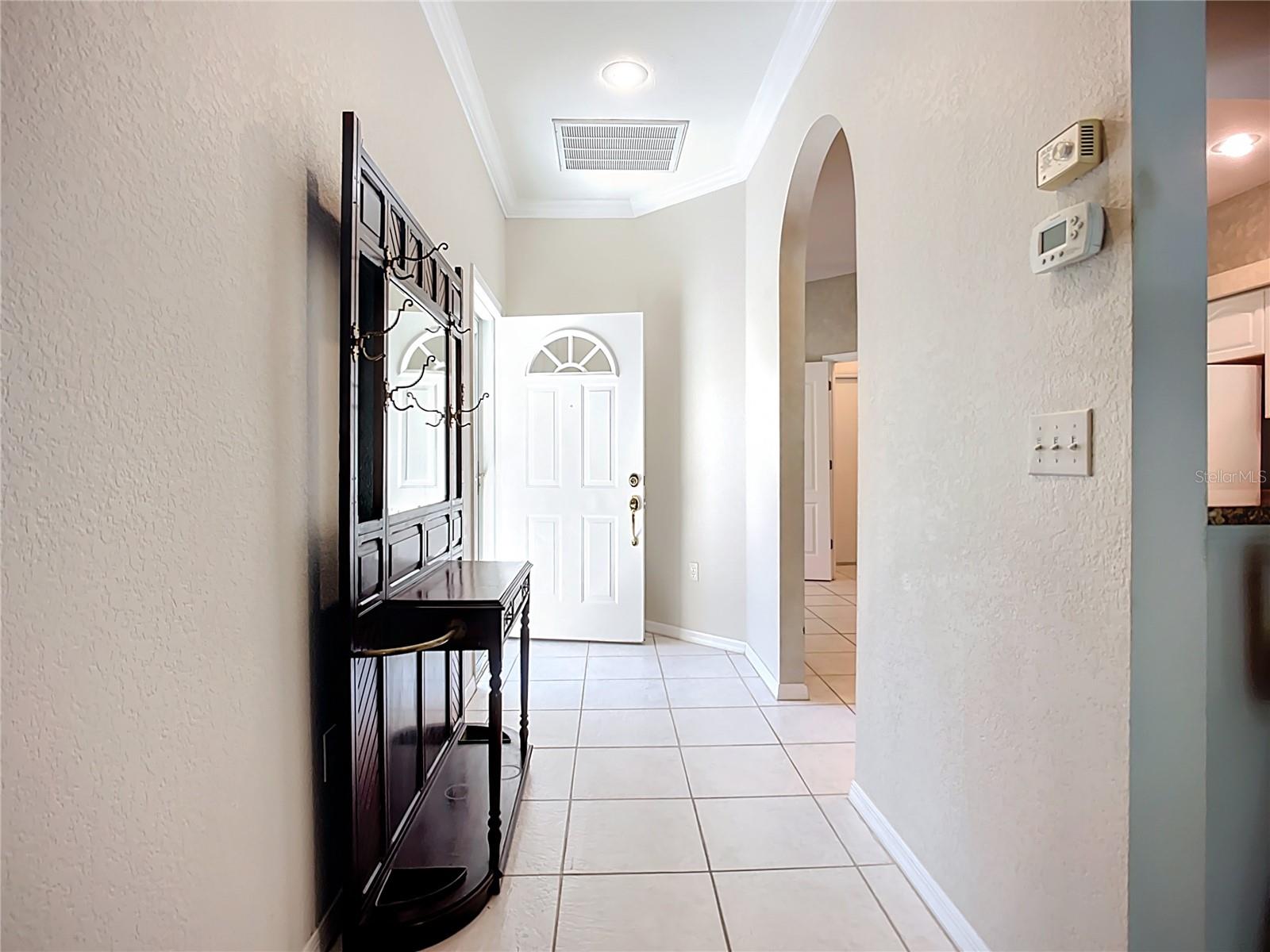 Image 12 of 64 For 6948 Stoneywalk Court