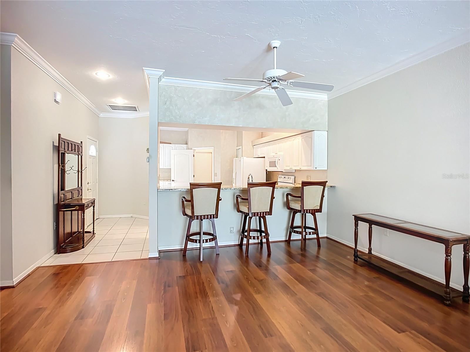 Image 18 of 64 For 6948 Stoneywalk Court