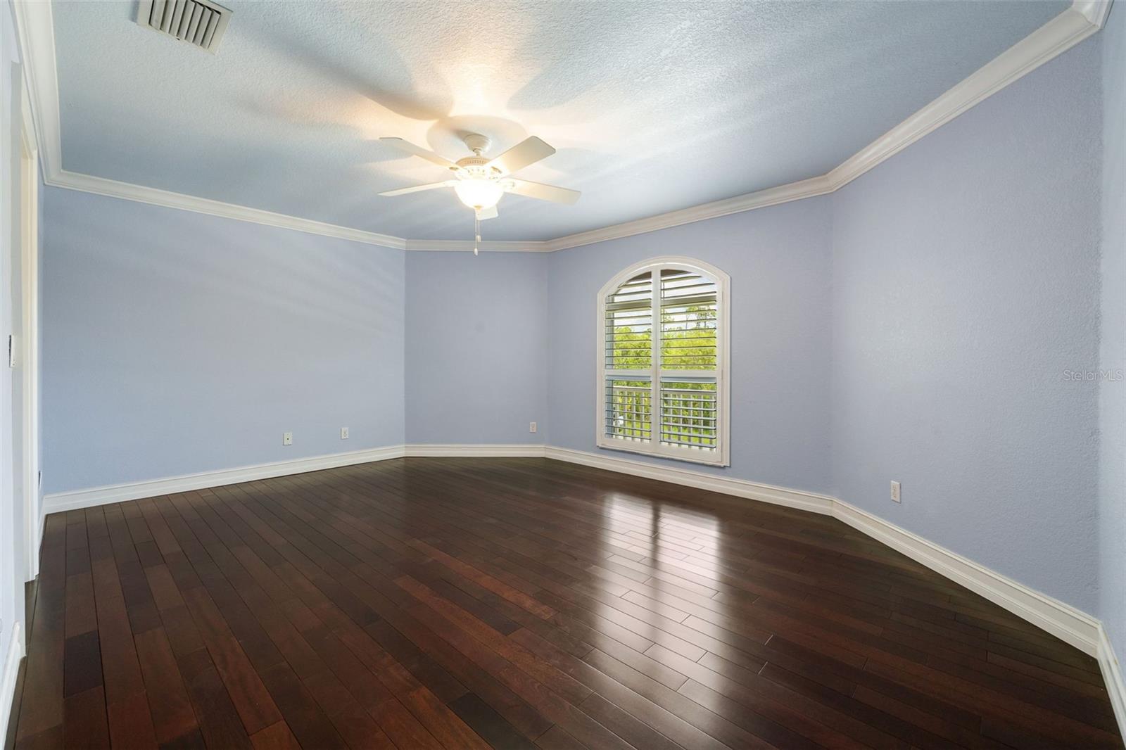 Image 42 of 76 For 1343 Underhill Circle
