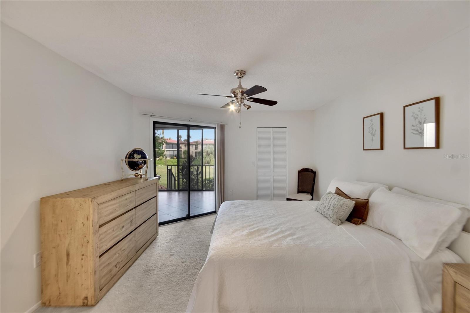 Image 23 of 59 For 3415 Wild Oak Bay Boulevard 427