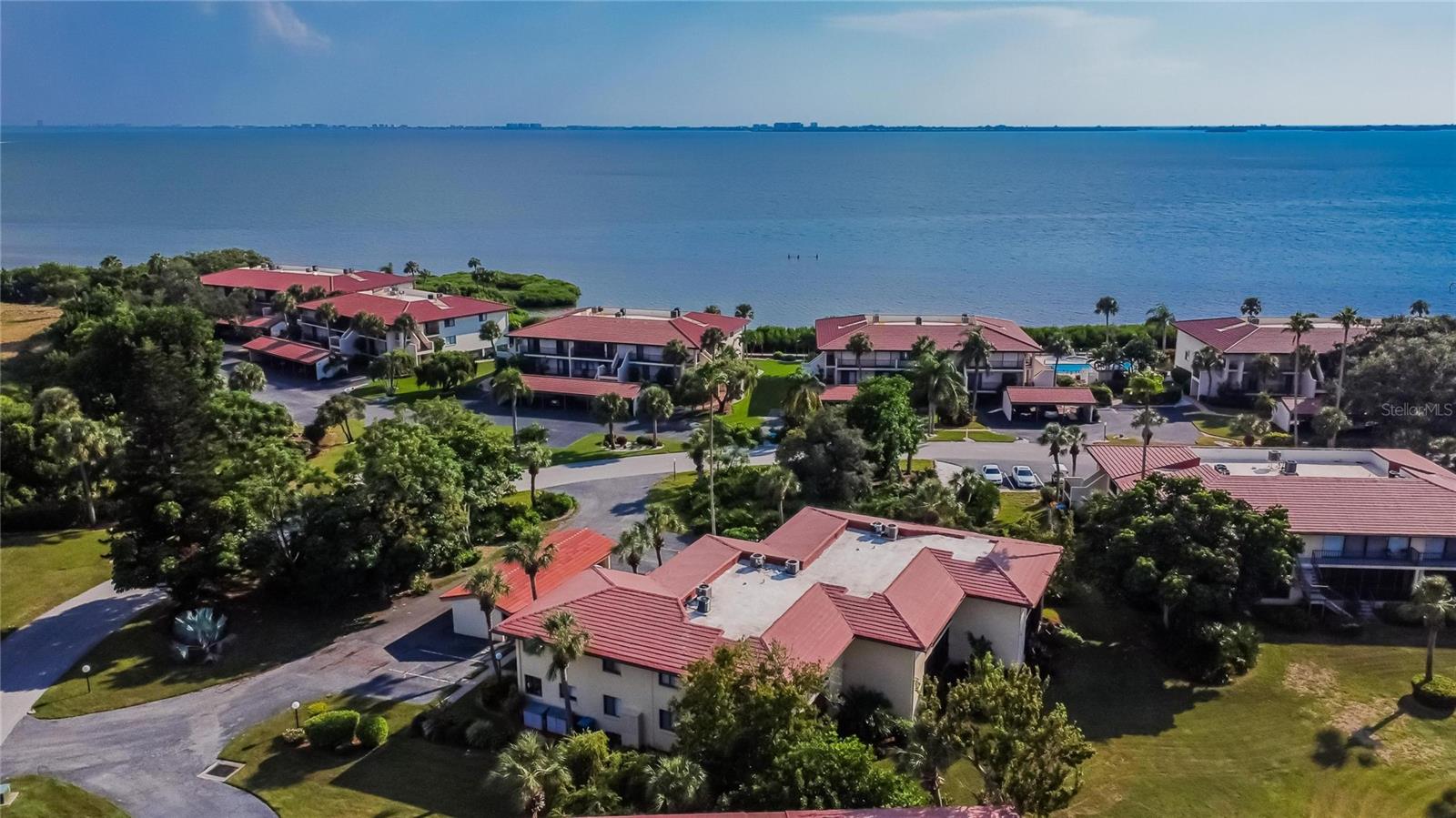 Image 4 of 59 For 3415 Wild Oak Bay Boulevard 427