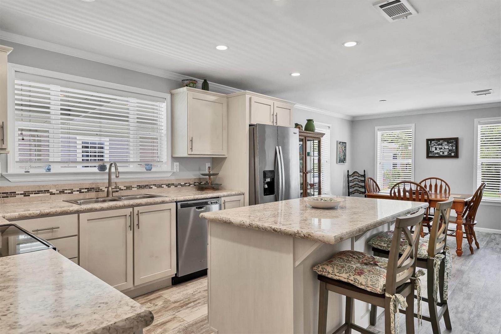 Image 14 of 40 For 3432 71st Avenue E