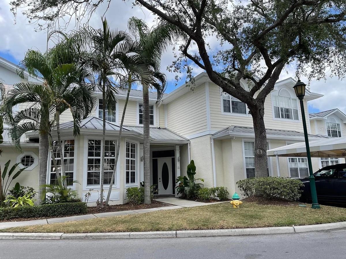 Listing Details for 3409 54th Drive W 103, BRADENTON, FL 34210