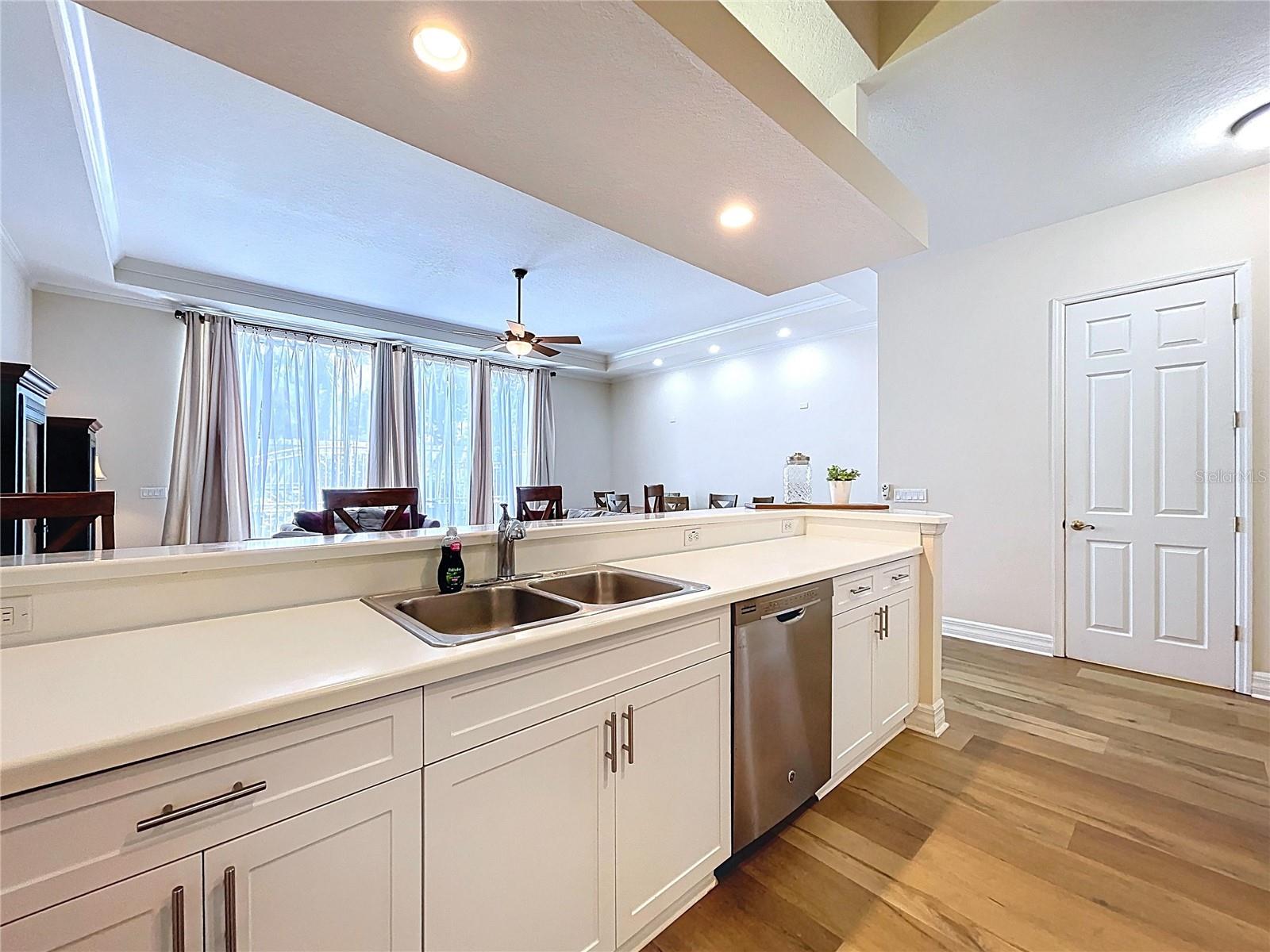 Image 19 of 98 For 3409 54th Drive W 103