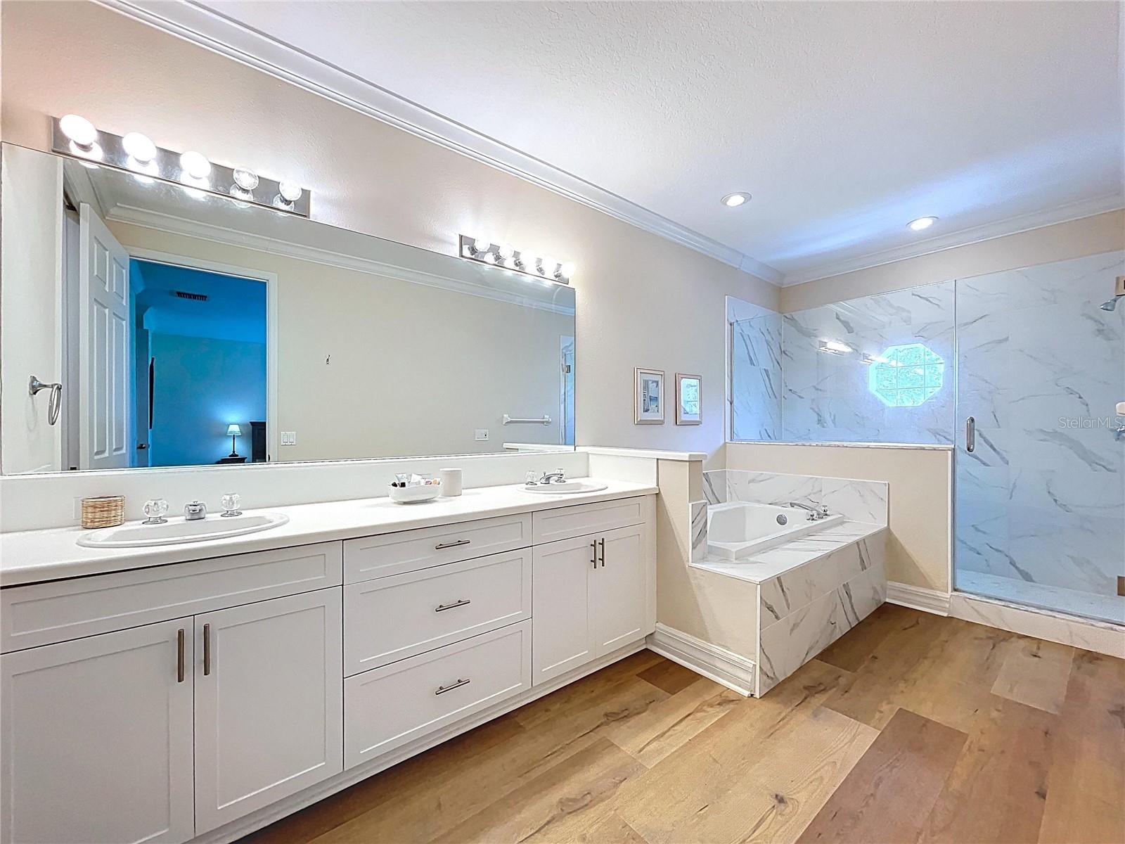 Image 50 of 98 For 3409 54th Drive W 103