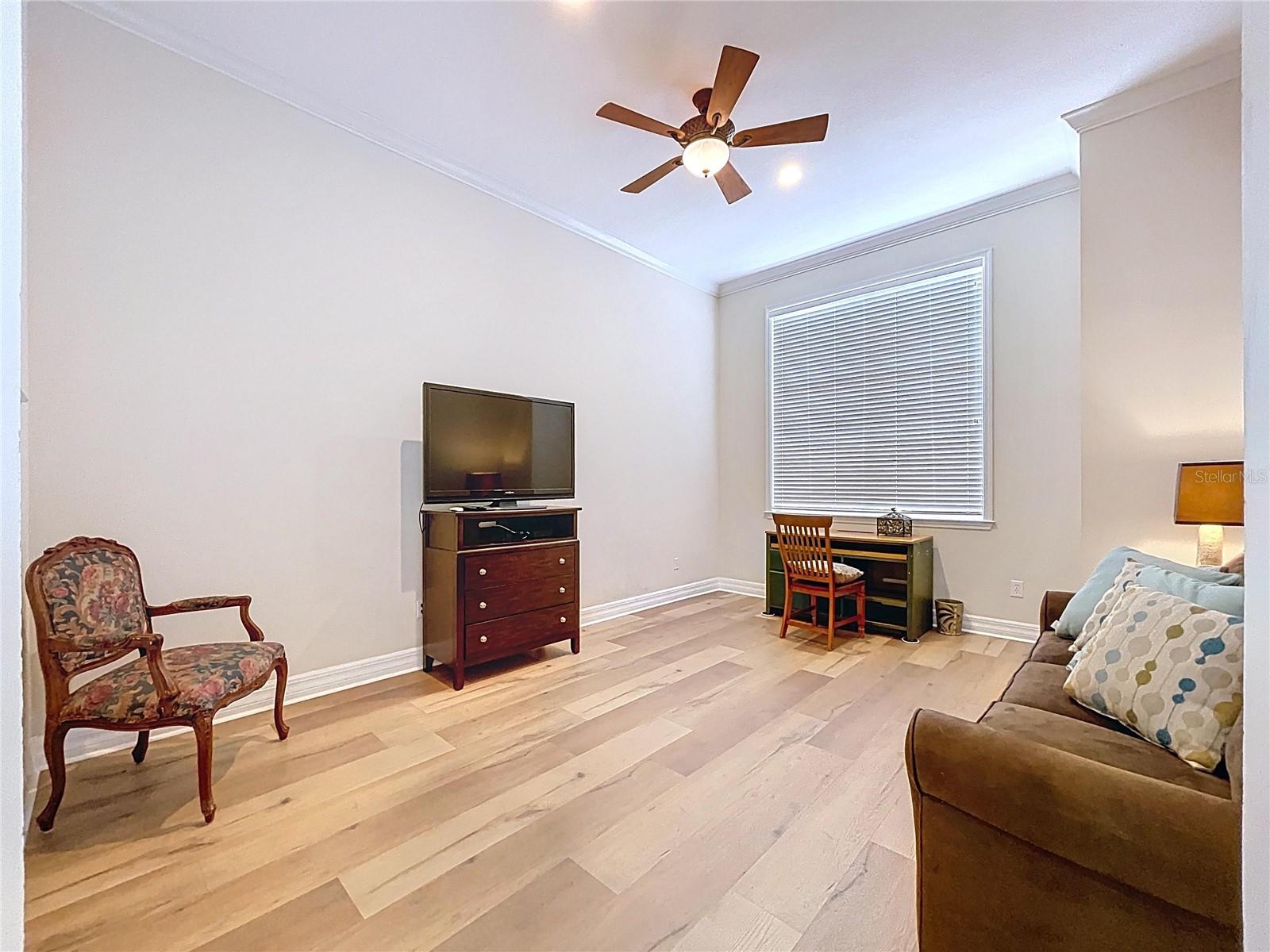 Image 8 of 98 For 3409 54th Drive W 103