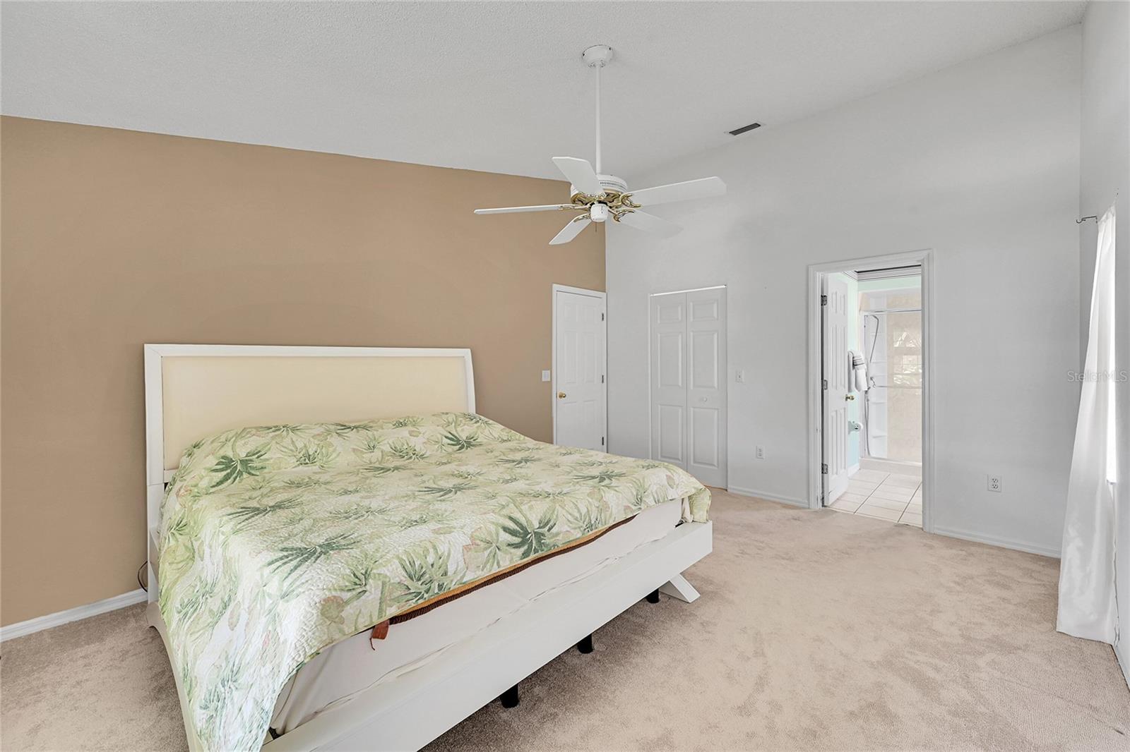 Image 20 of 47 For 4307 3rd Avenue Ne