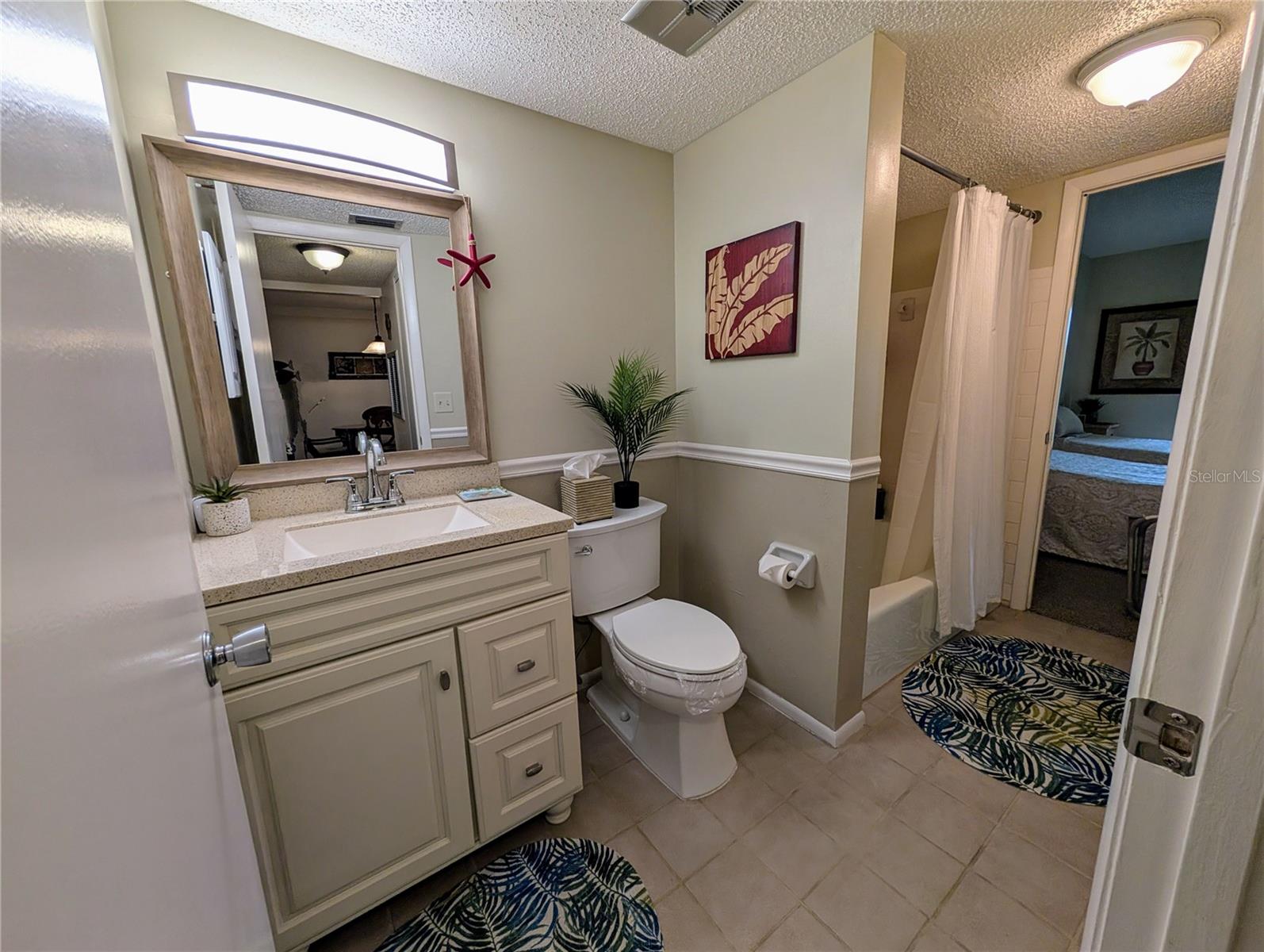 Image 19 of 47 For 3568 Lake Bayshore Drive K-205