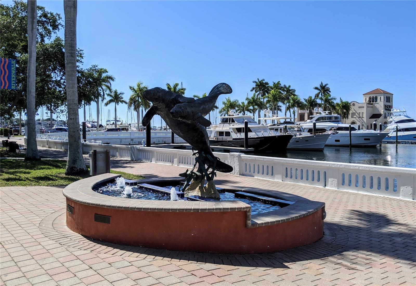Image 43 of 47 For 3568 Lake Bayshore Drive K-205