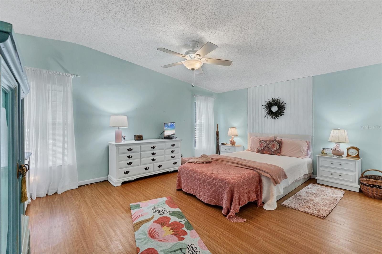 Image 16 of 35 For 6710 36th Avenue E 287