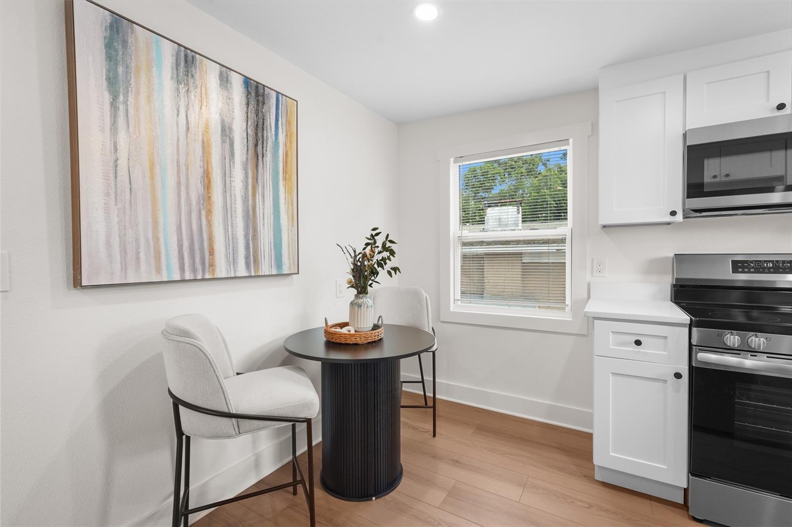 Image 61 of 94 For 3716 7th Avenue W