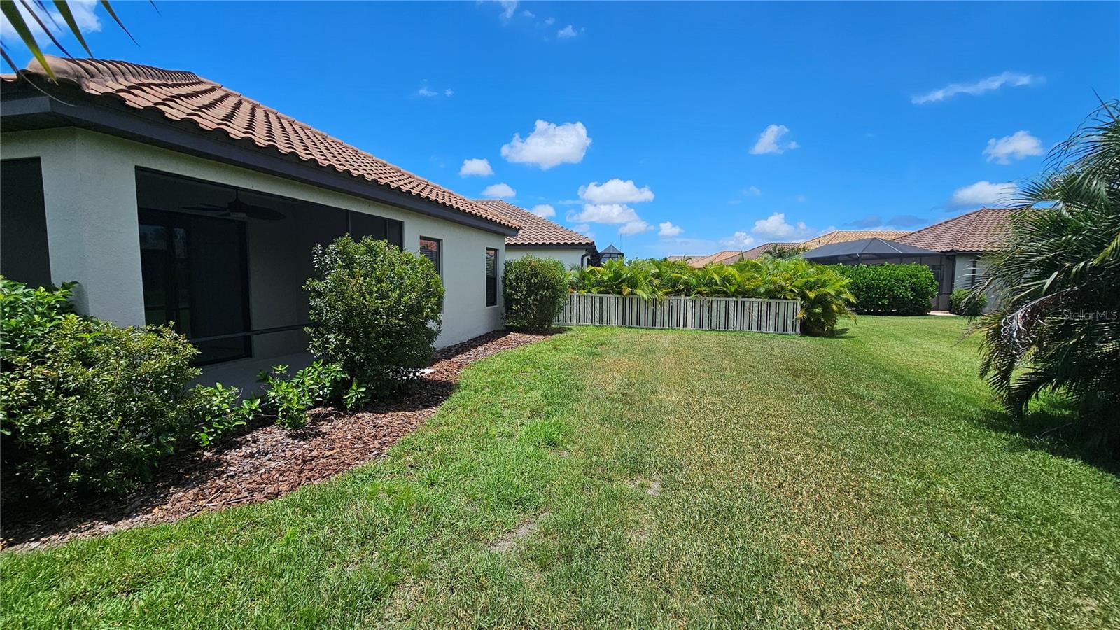 Image 26 of 34 For 447 Casalino Drive