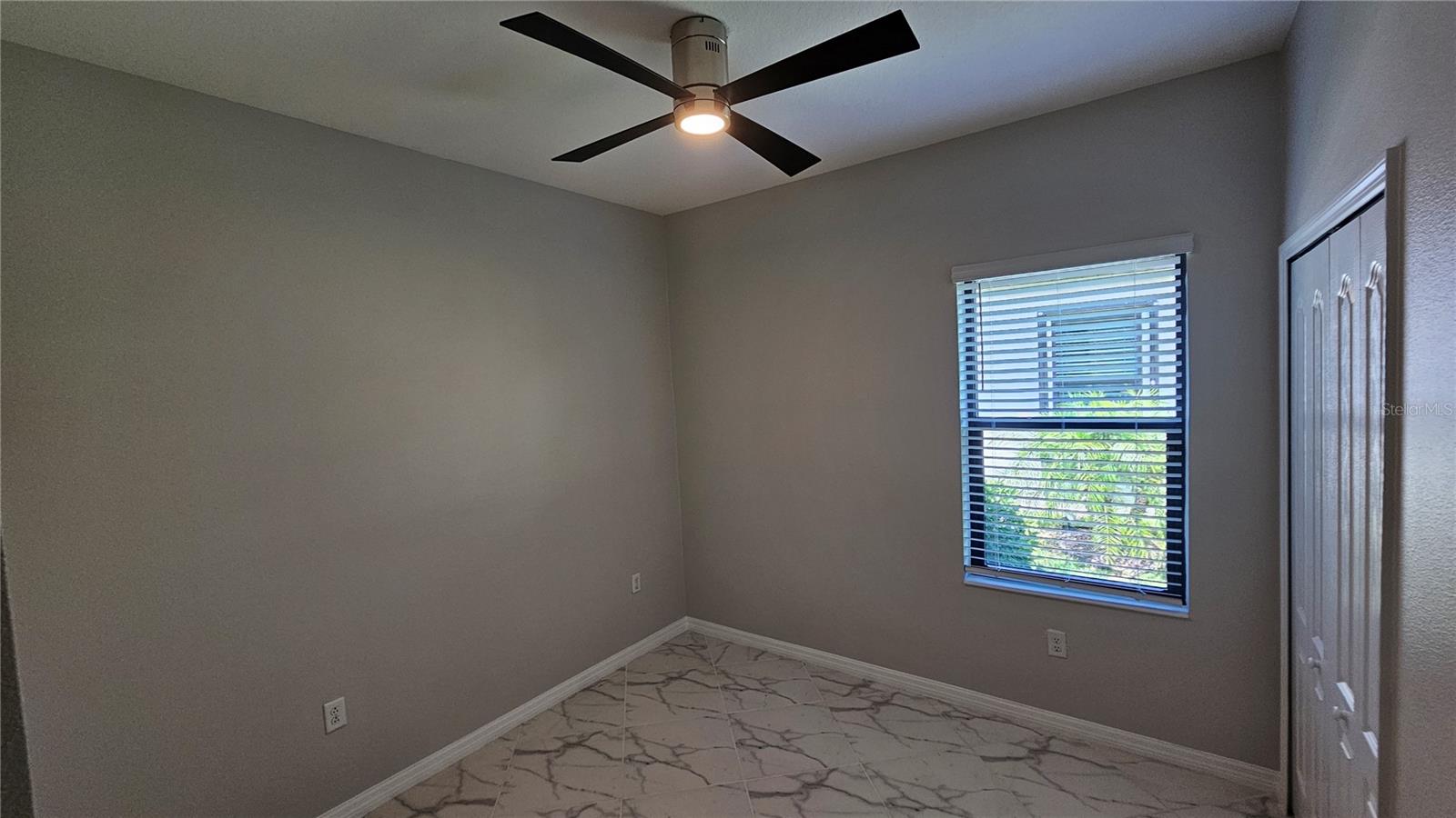 Image 9 of 34 For 447 Casalino Drive