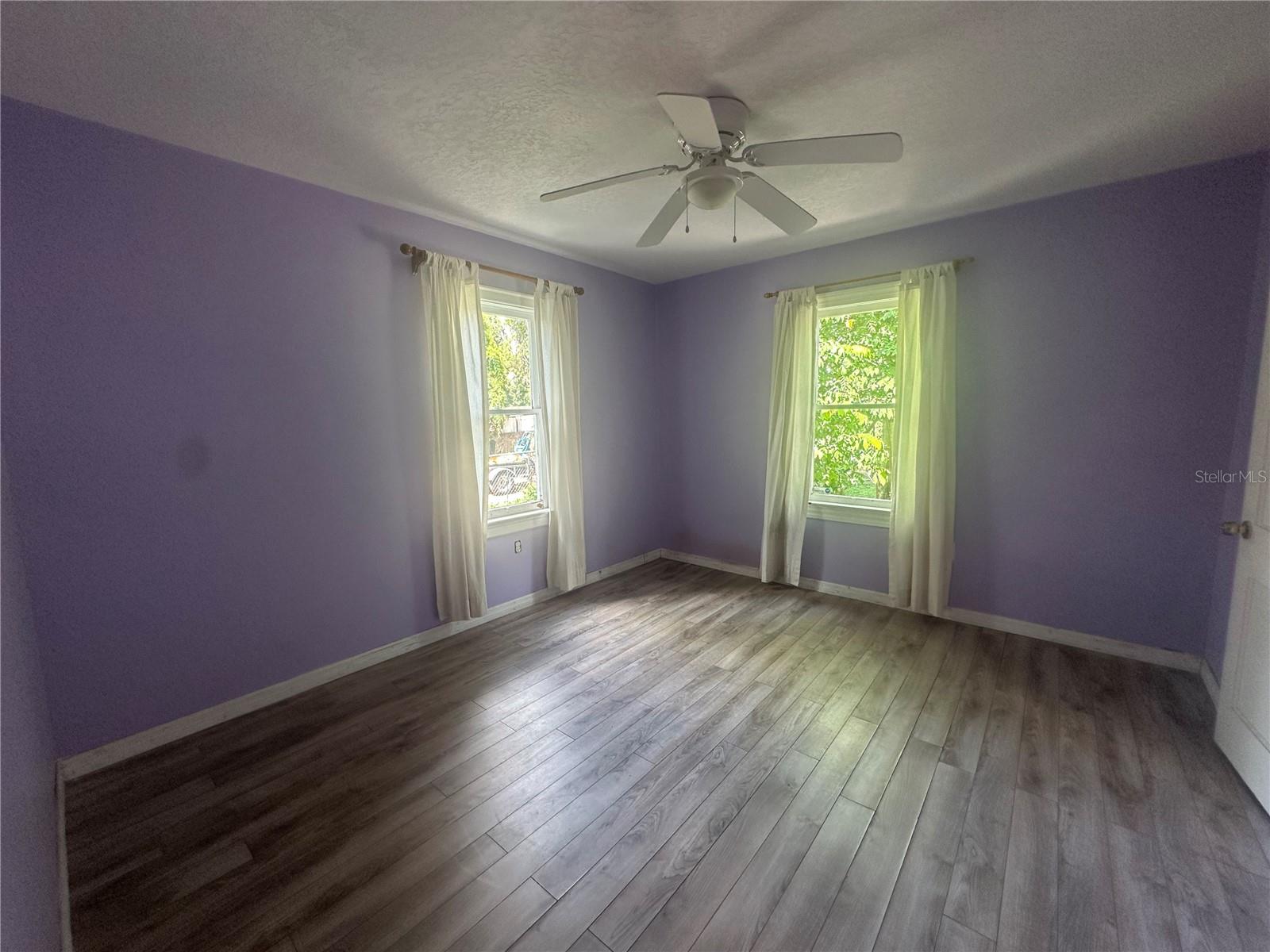 Image 20 of 31 For 1109 17th Street W