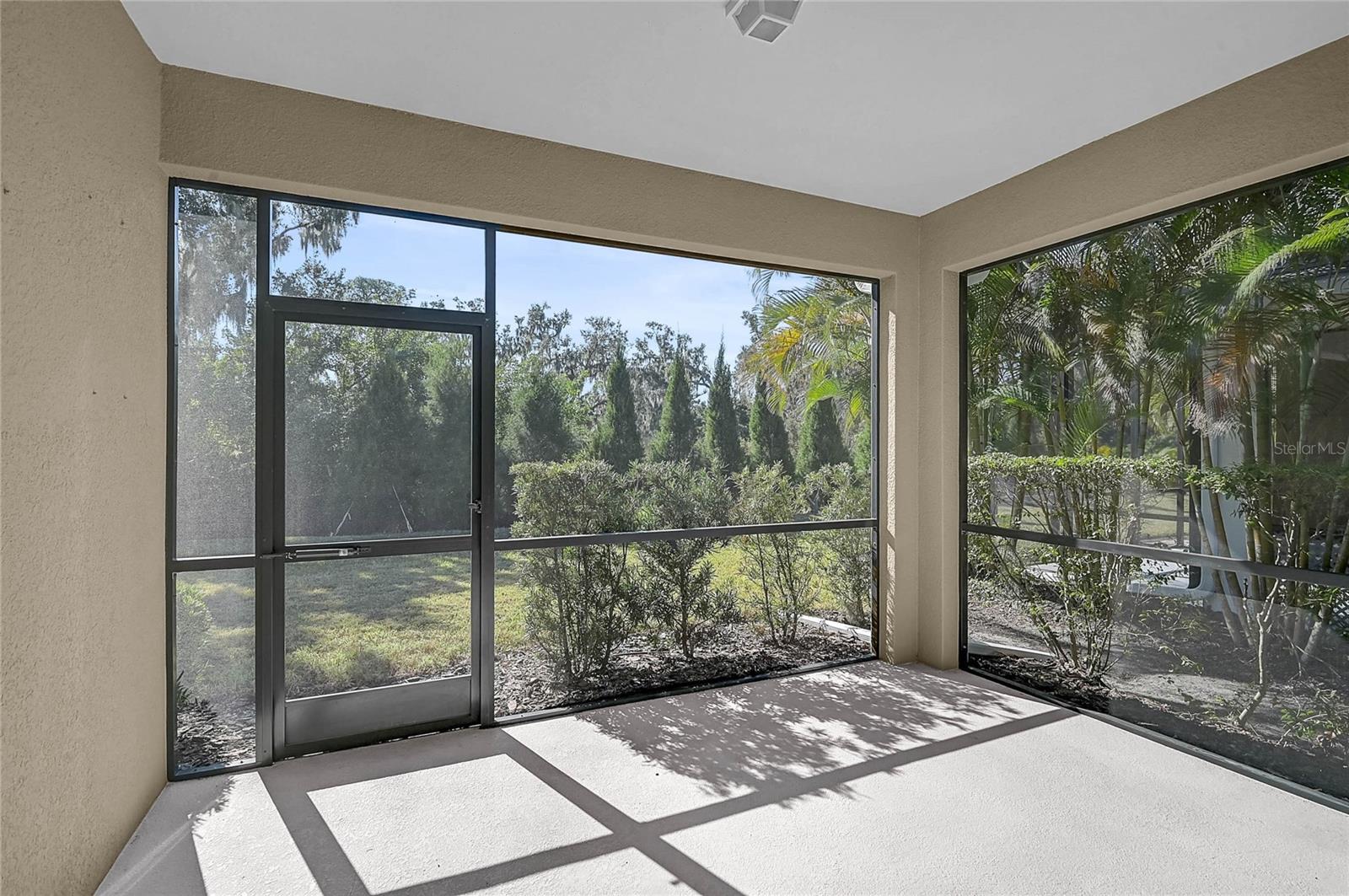 Image 14 of 41 For 4025 Wildgrass Place