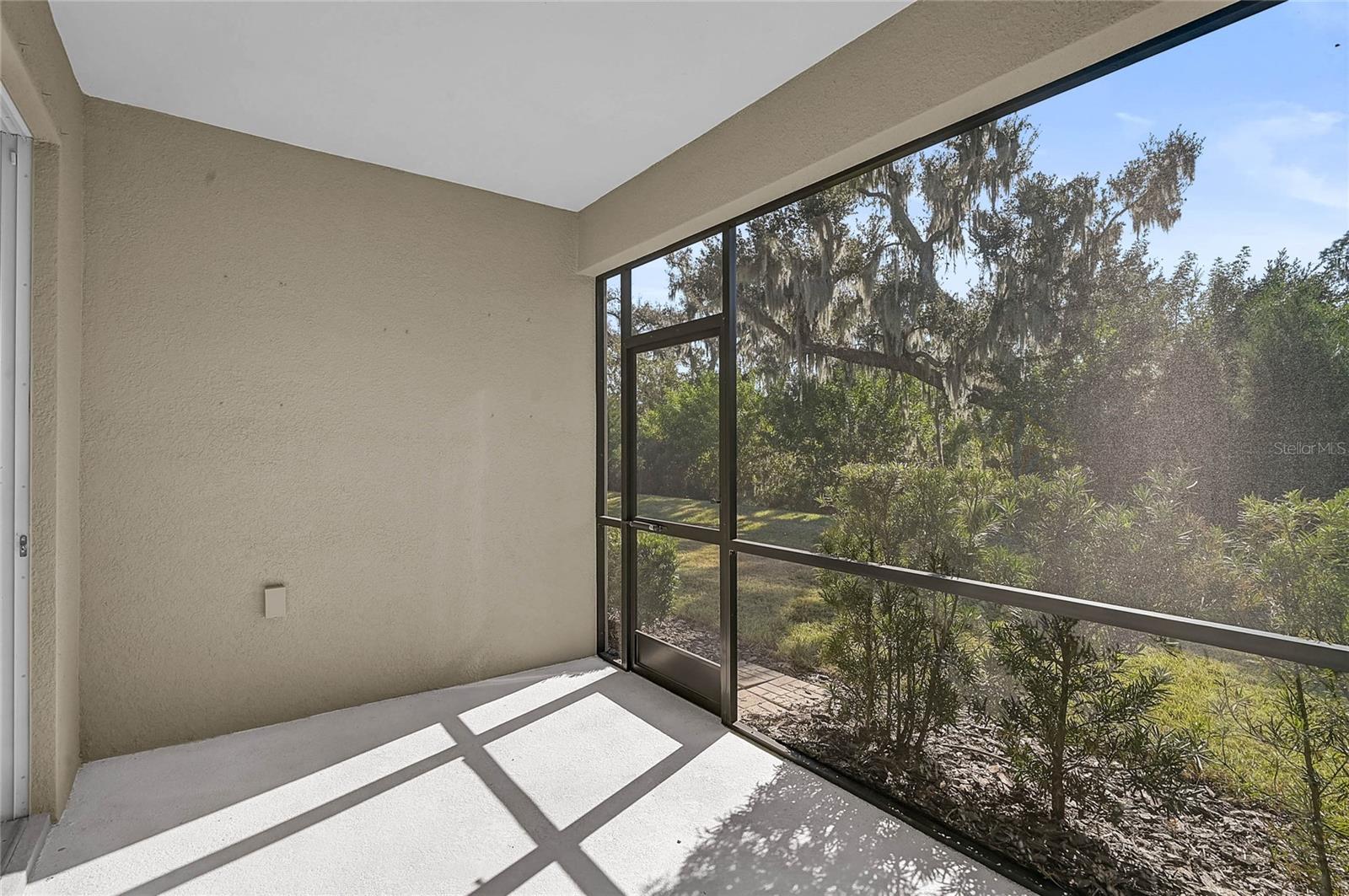 Image 15 of 41 For 4025 Wildgrass Place