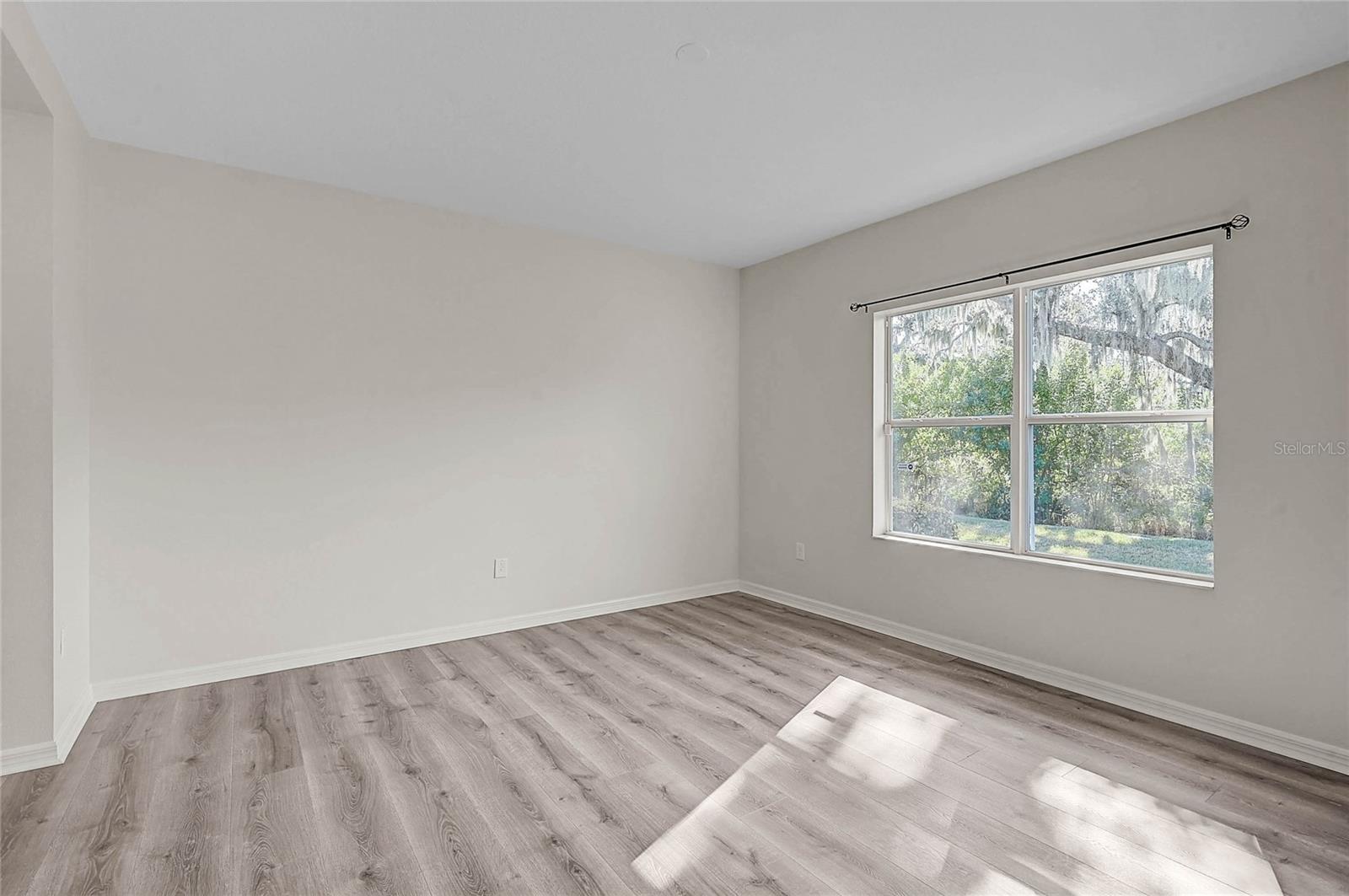 Image 29 of 41 For 4025 Wildgrass Place