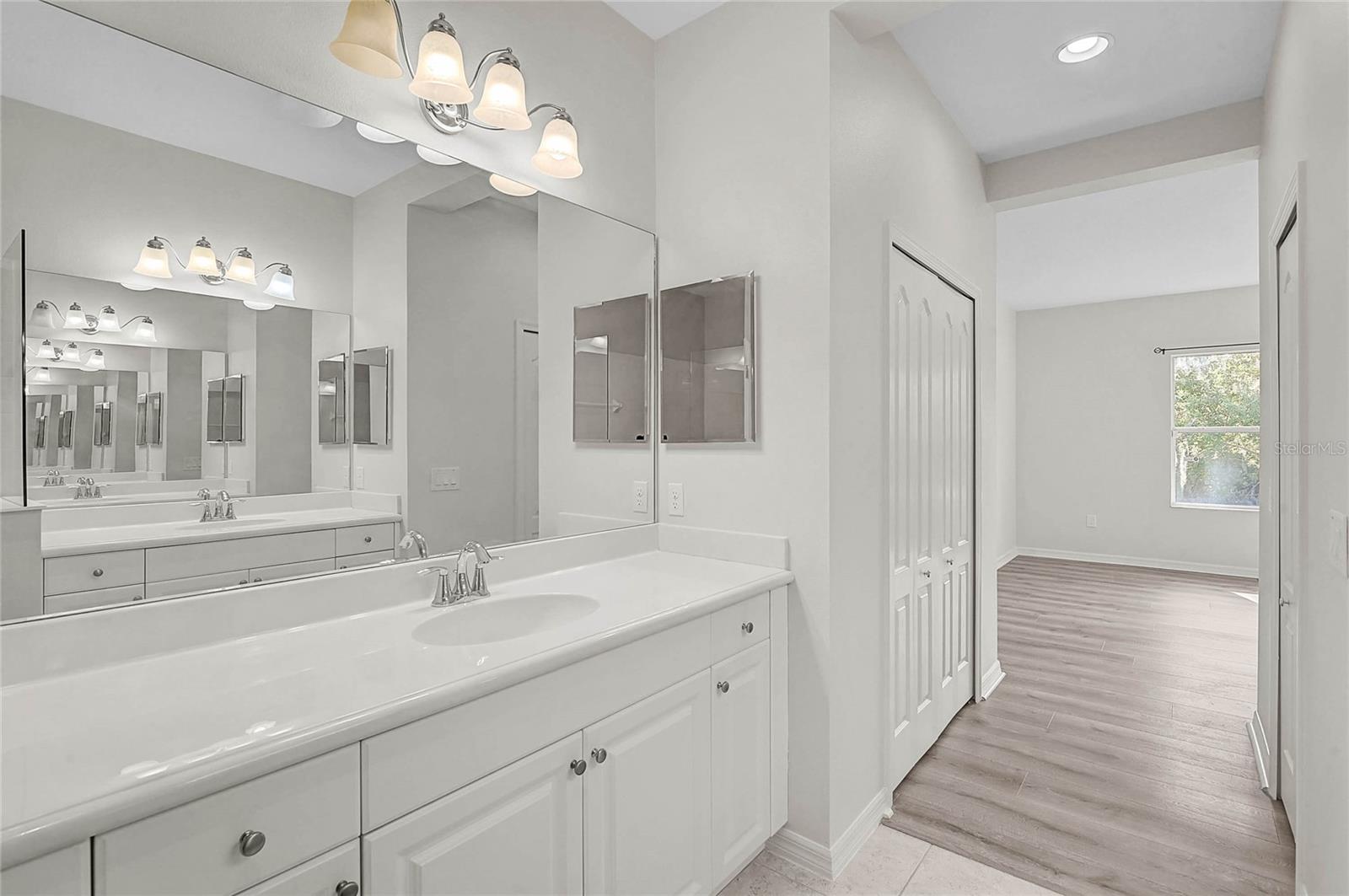 Image 30 of 41 For 4025 Wildgrass Place