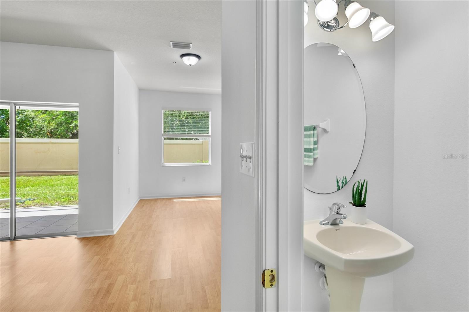 Image 14 of 46 For 3811 Parkridge Circle 2-104
