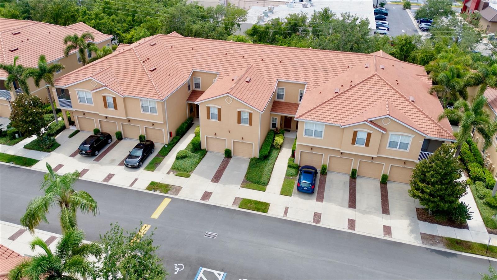 Image 41 of 46 For 3811 Parkridge Circle 2-104